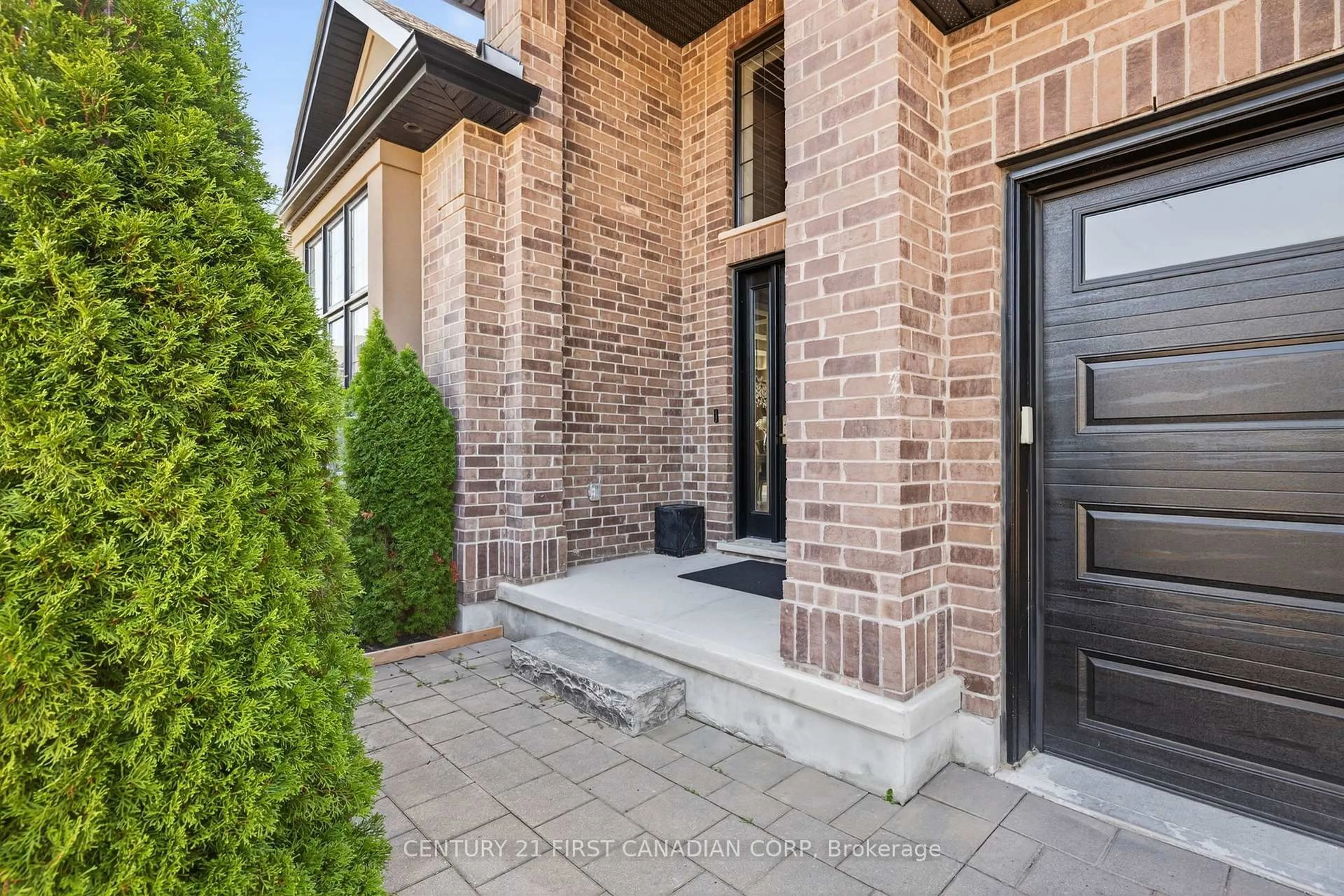 Home with brick exterior material, street for 703 Zaifman Circ, London North Ontario N5X 0M8
