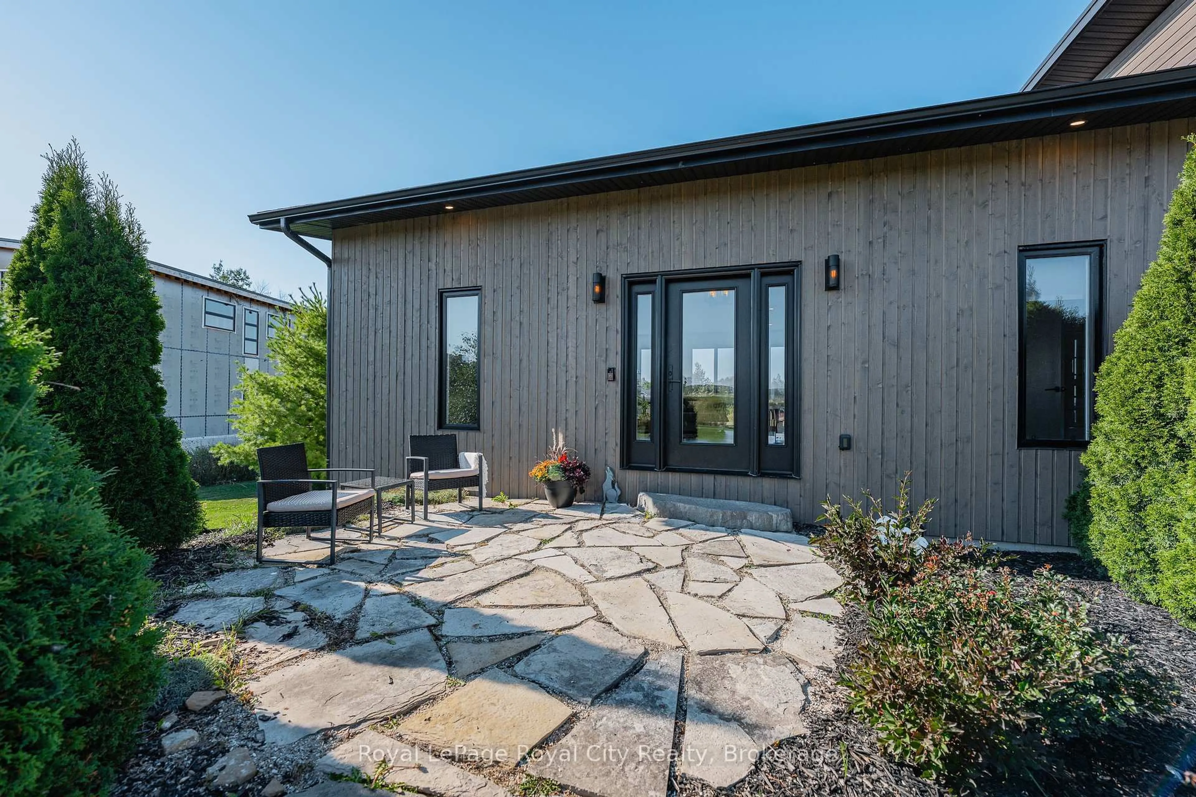 Patio, unknown for 103 Ugovsek Cres, Meaford Ontario N0H 1B0