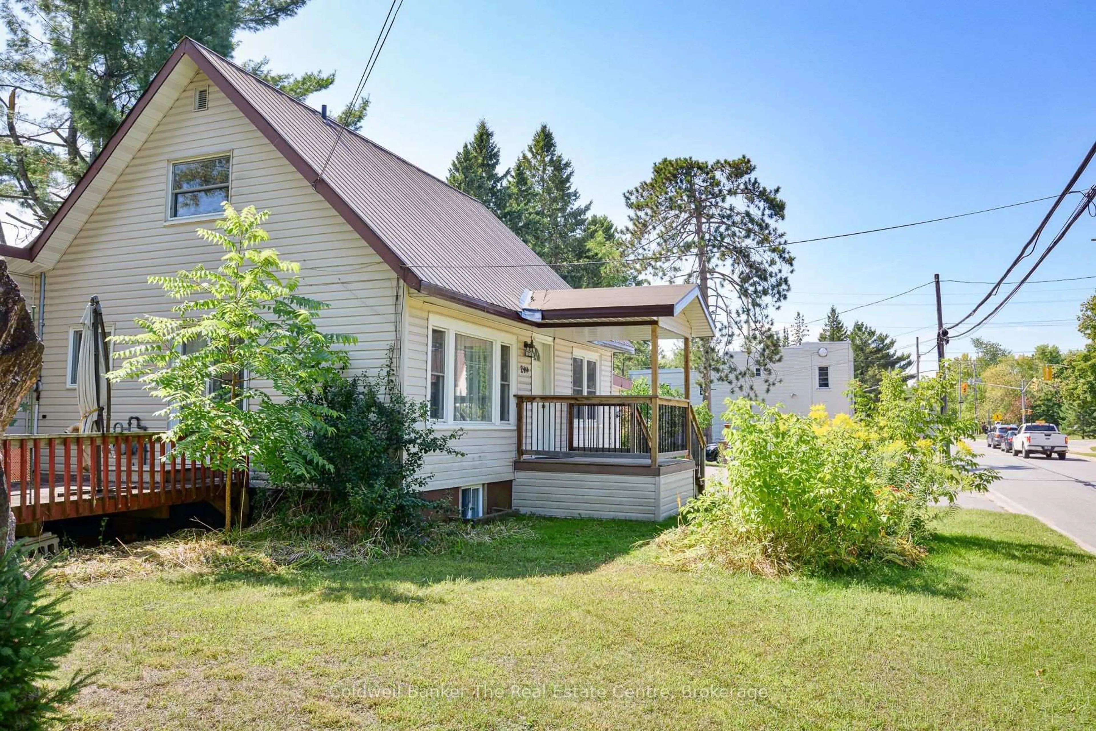 Unknown for 200 Dill St, Bracebridge Ontario P1L 1E6