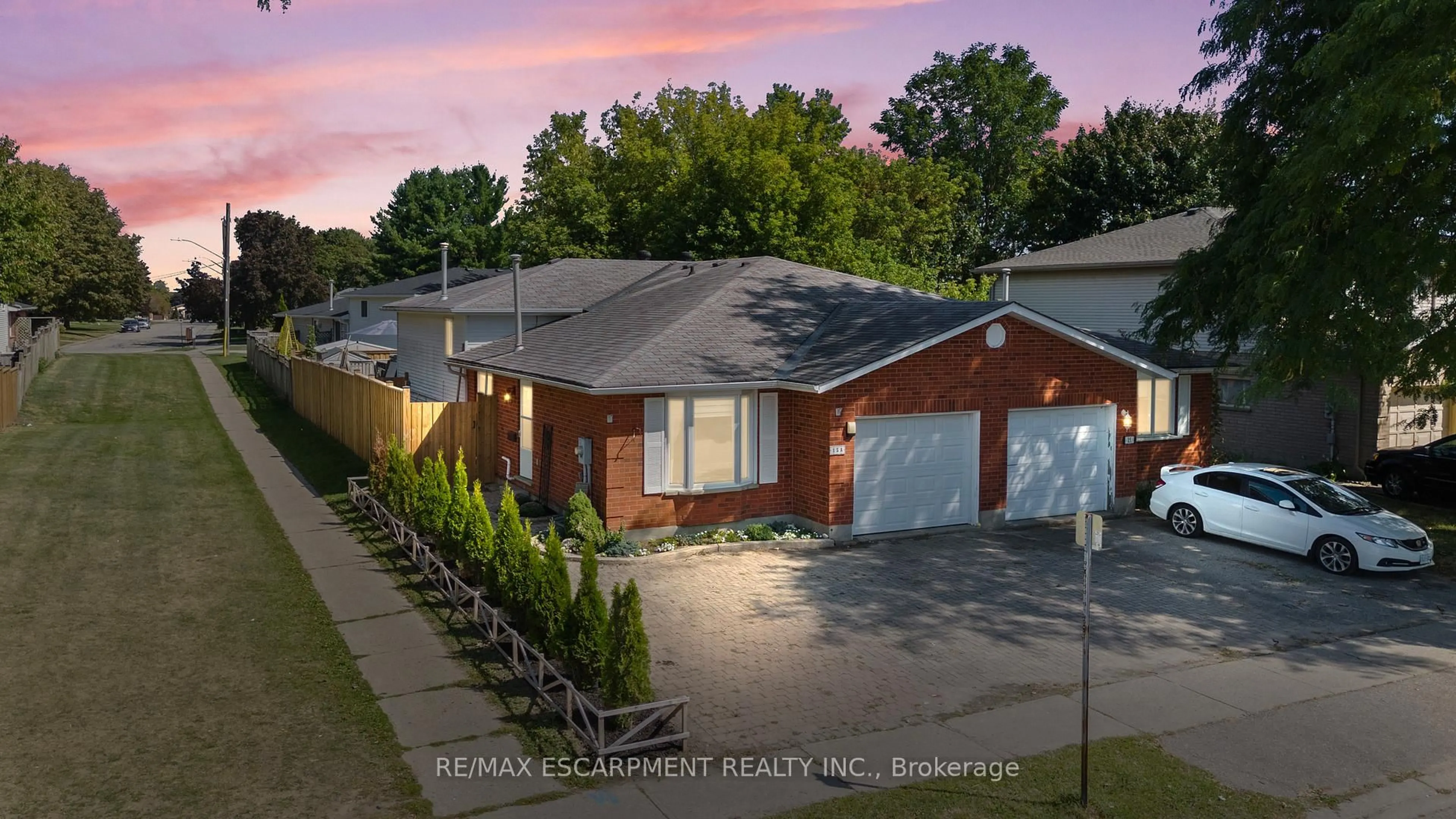 A pic from outside/outdoor area/front of a property/back of a property/a pic from drone, street for 15 Oak Ave #A, Brant Ontario N3L 3C6