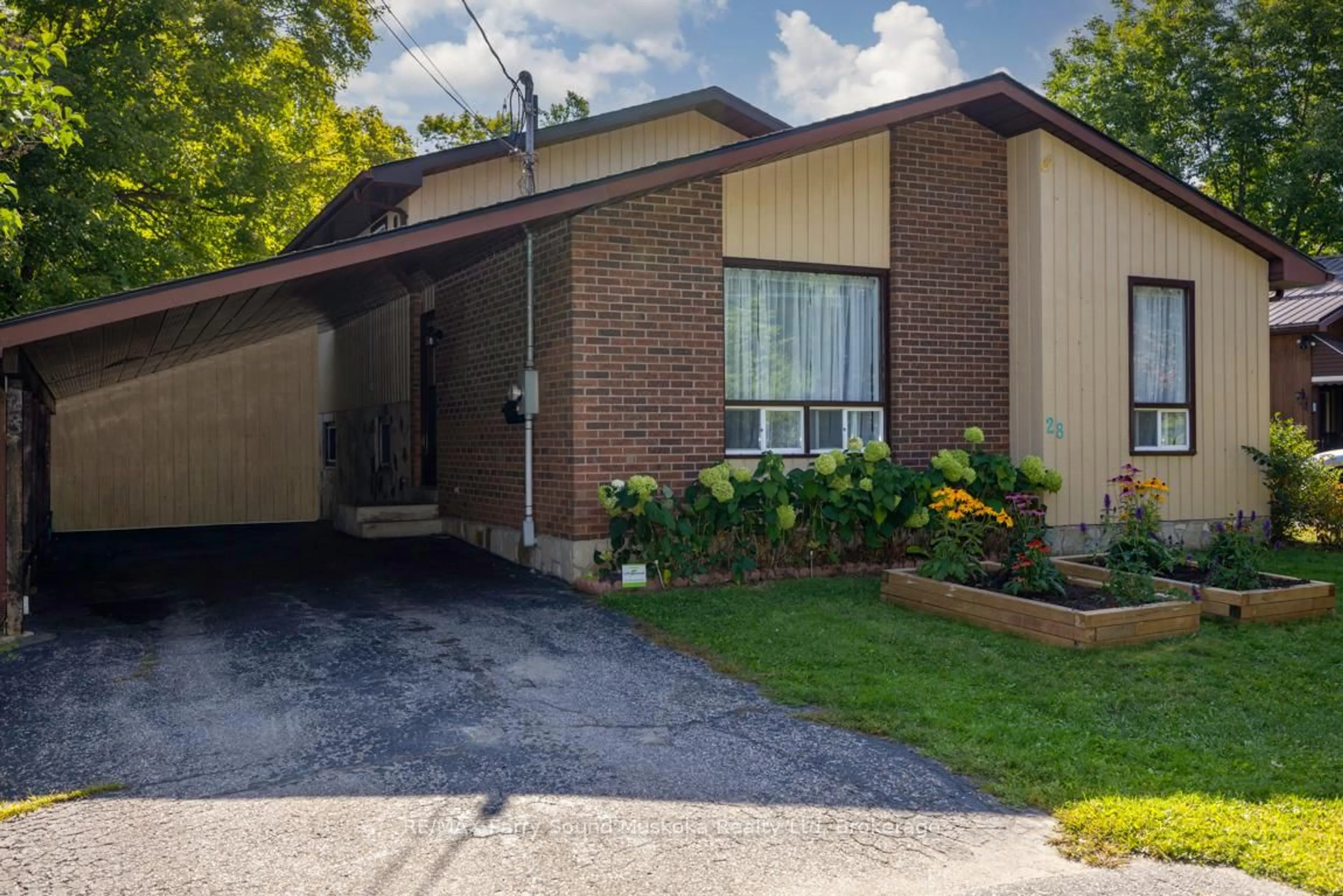 Home with brick exterior material, street for 28 Forest St, Parry Sound Ontario P2A 2P9