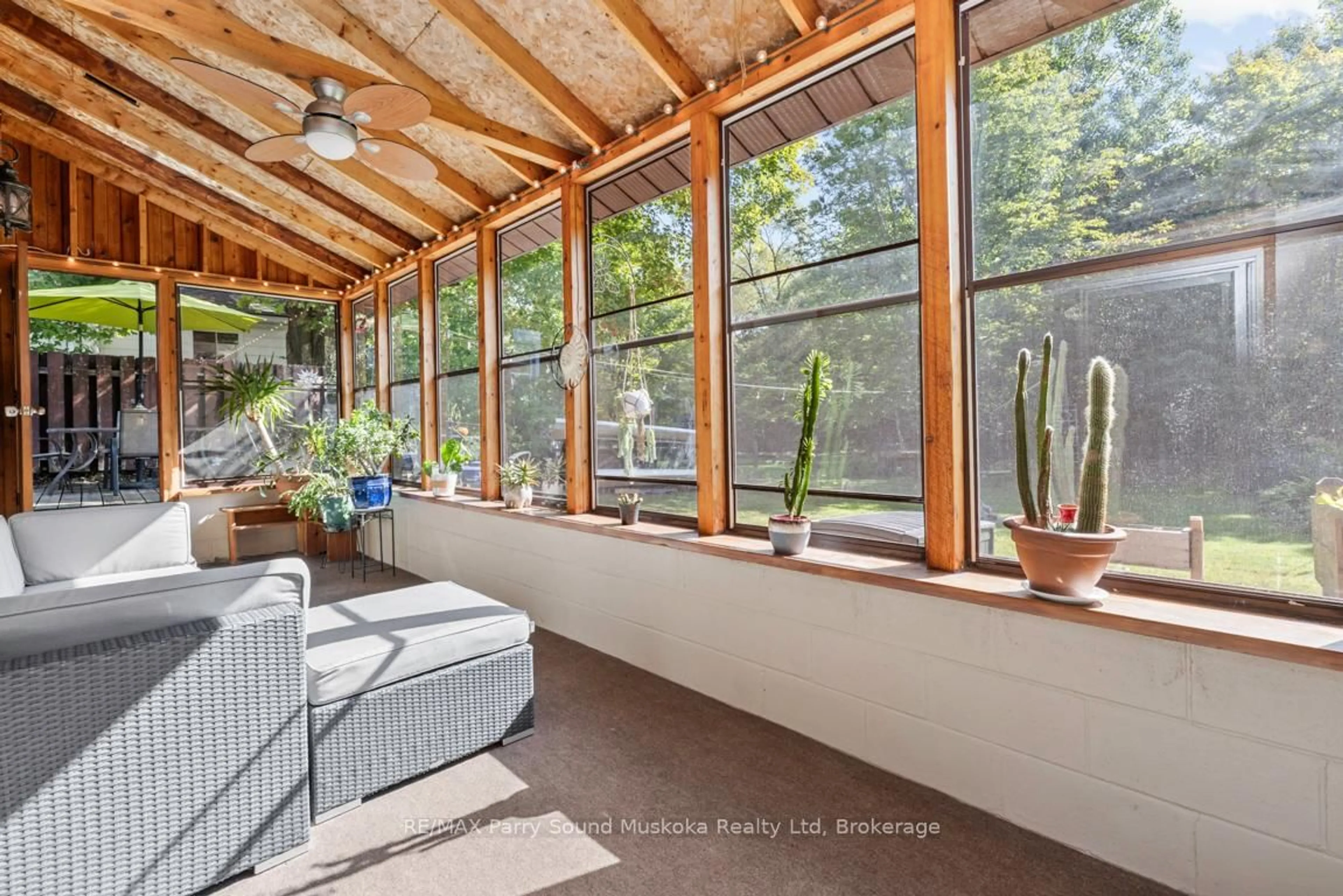Patio, unknown for 28 Forest St, Parry Sound Ontario P2A 2P9