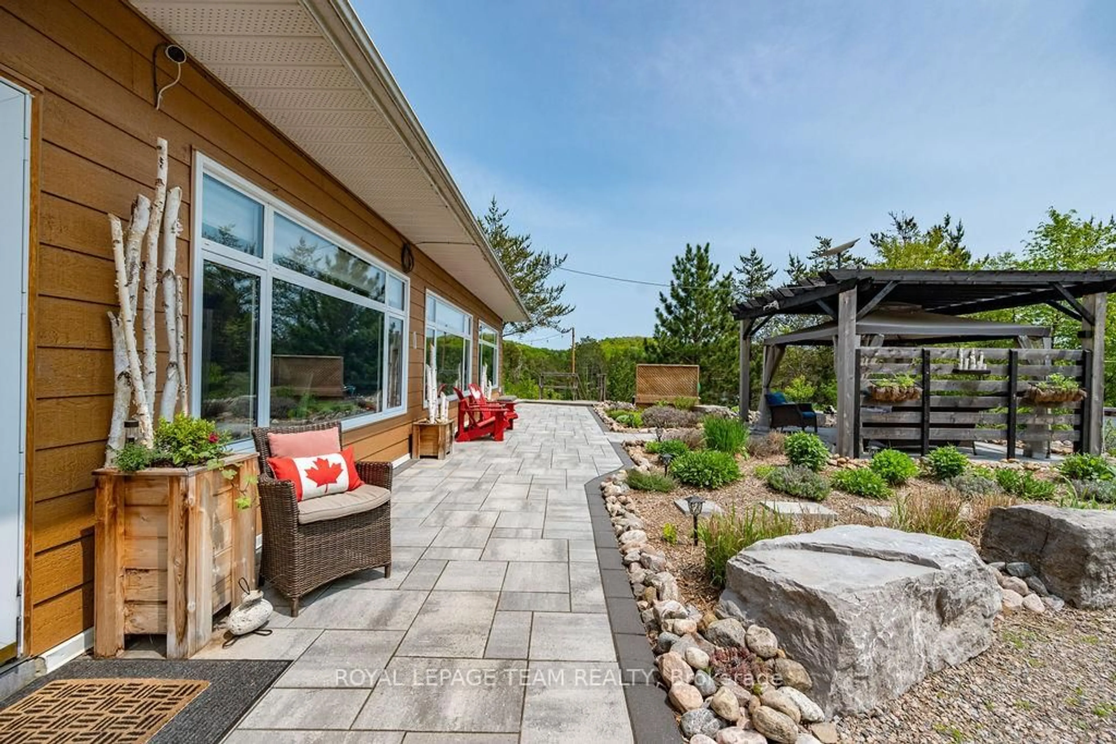 Patio, unknown for 188 Paugh Lake Rd, Barry's Bay Ontario K0J 1B0