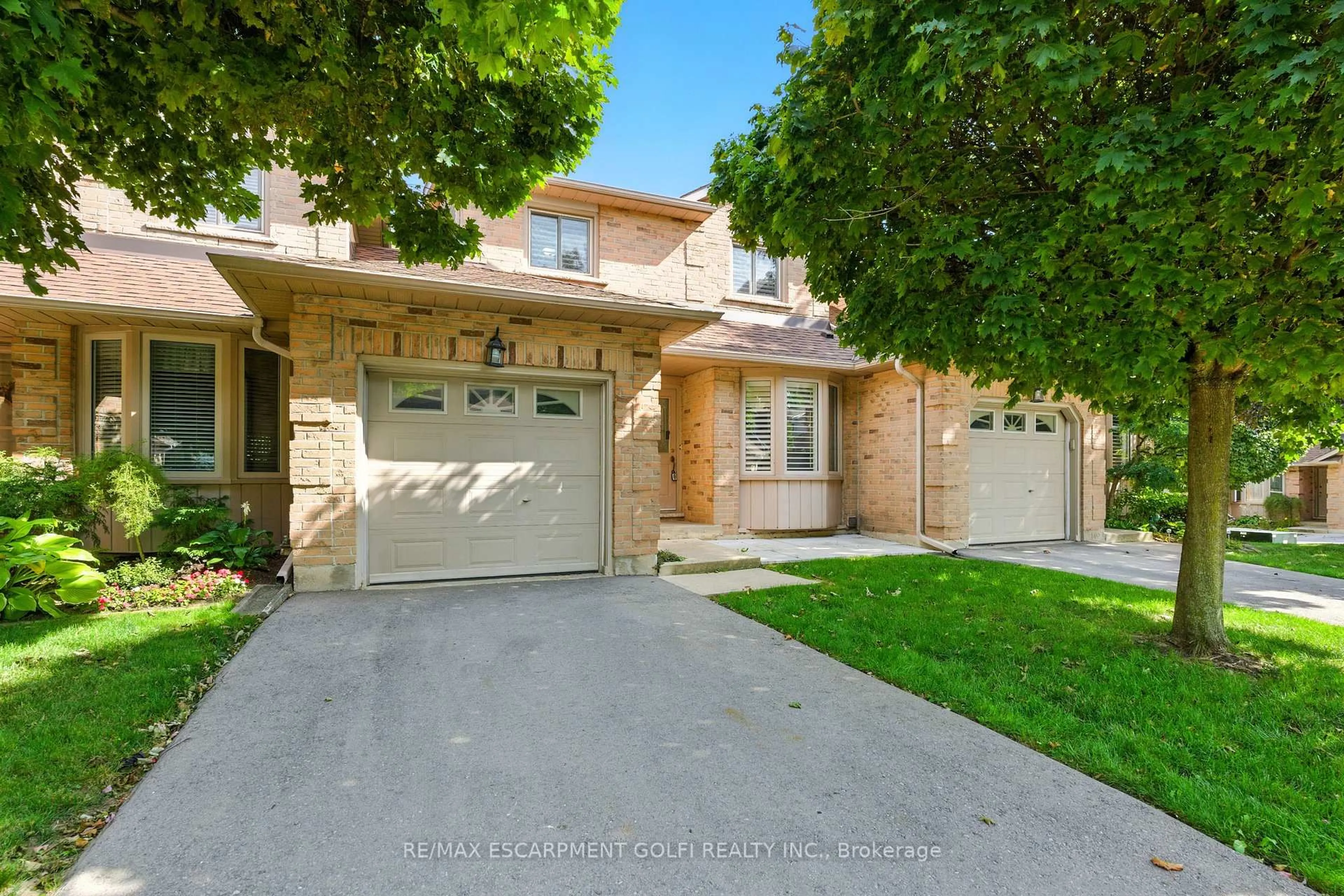 Unknown for 800 Upper Paradise Rd #40, Hamilton Ontario L9C 7L2