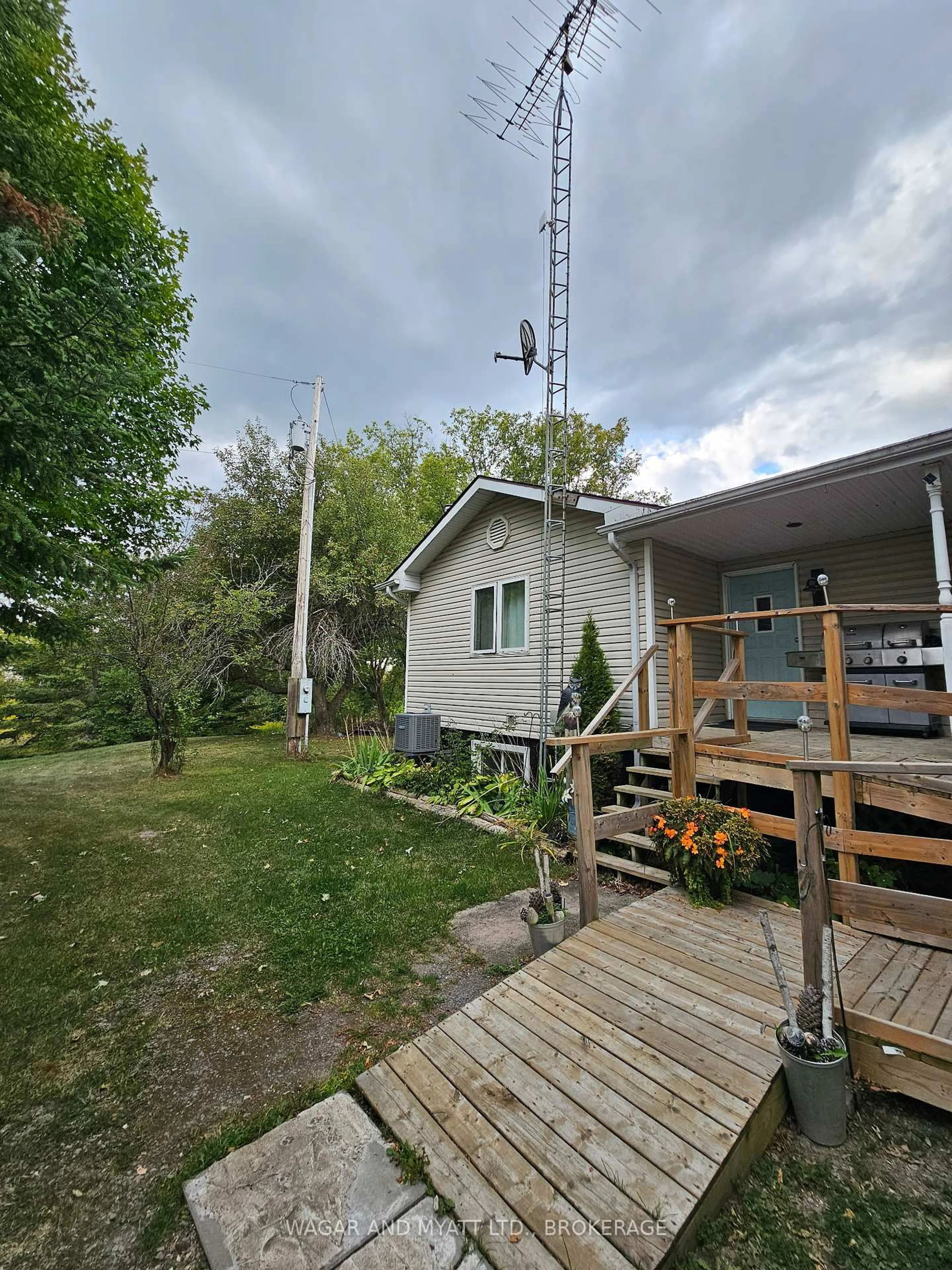 A pic from outside/outdoor area/front of a property/back of a property/a pic from drone, unknown for 609 LOWER SLASH Rd, Tyendinaga Ontario K0K 1X0