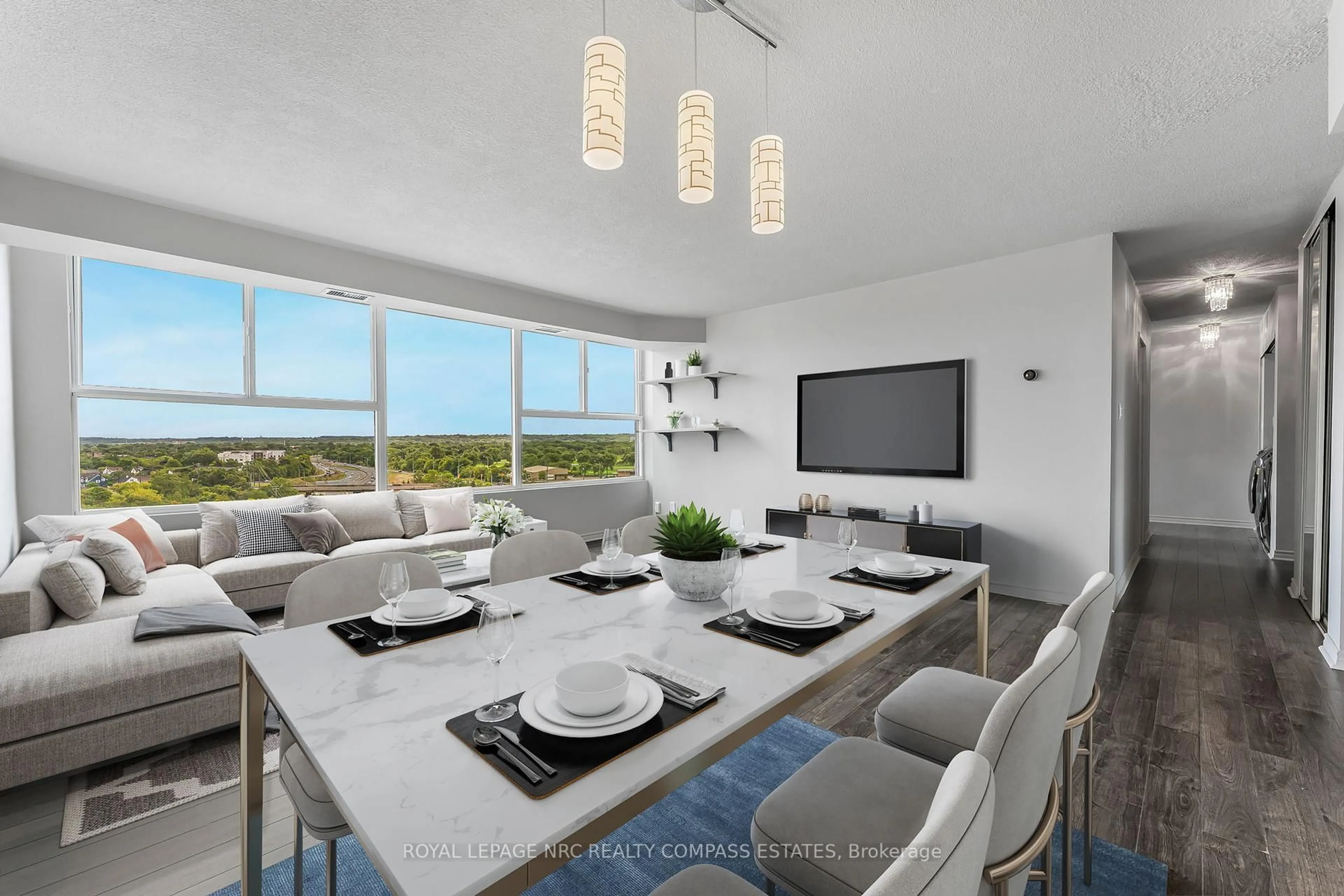 Dining room, ceramic/tile floor for 7 Gale Cres #807, St. Catharines Ontario L2R 7M8