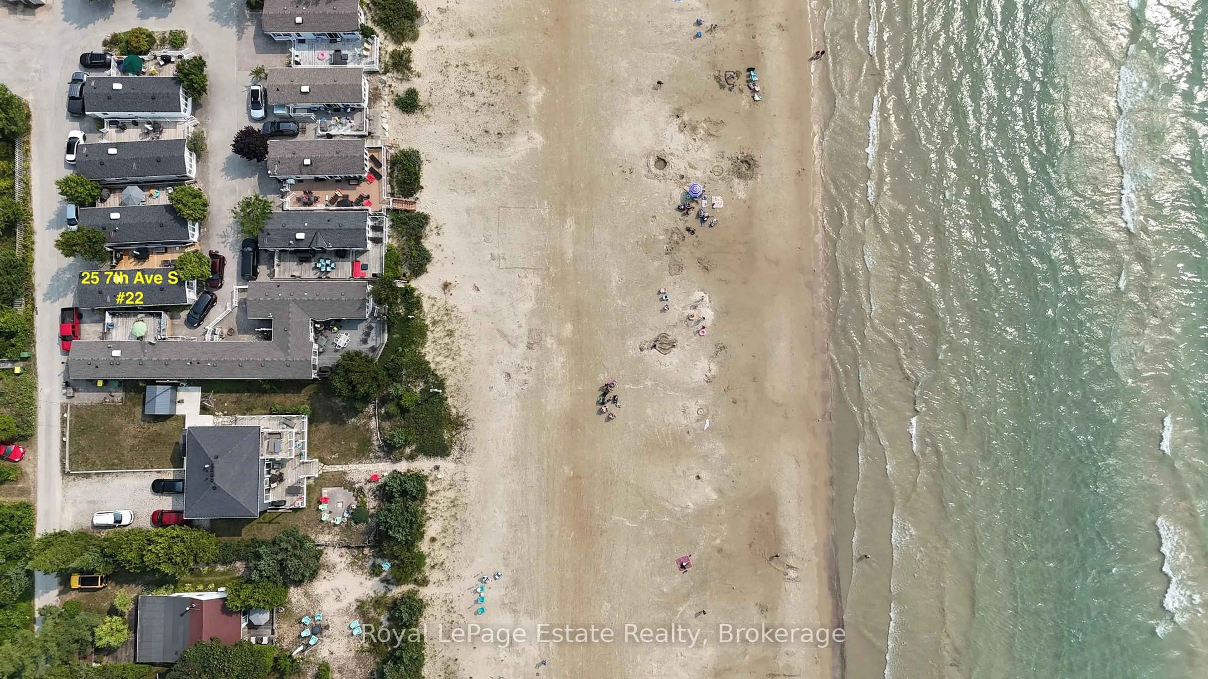 A pic from outside/outdoor area/front of a property/back of a property/a pic from drone, street for 25 7th Ave #22, Native Leased Lands Ontario N0H 2G0