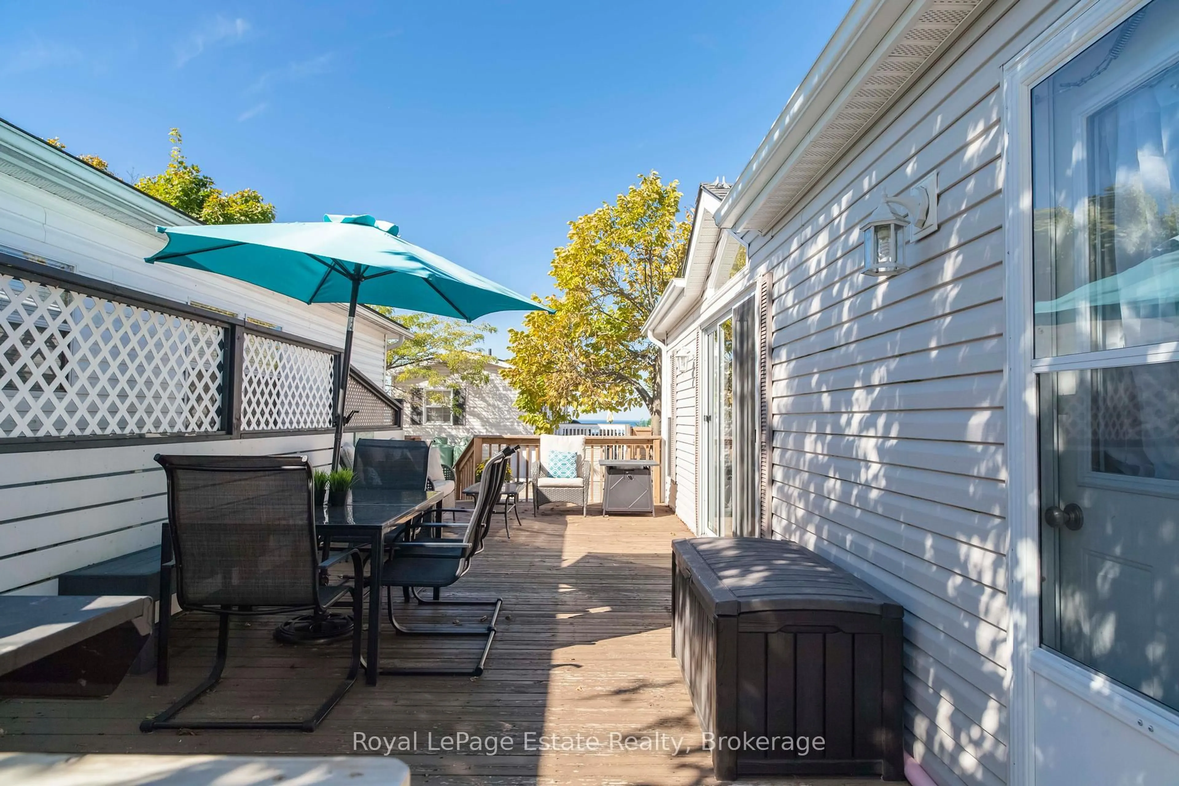 Patio, street for 25 7th Ave #22, Native Leased Lands Ontario N0H 2G0