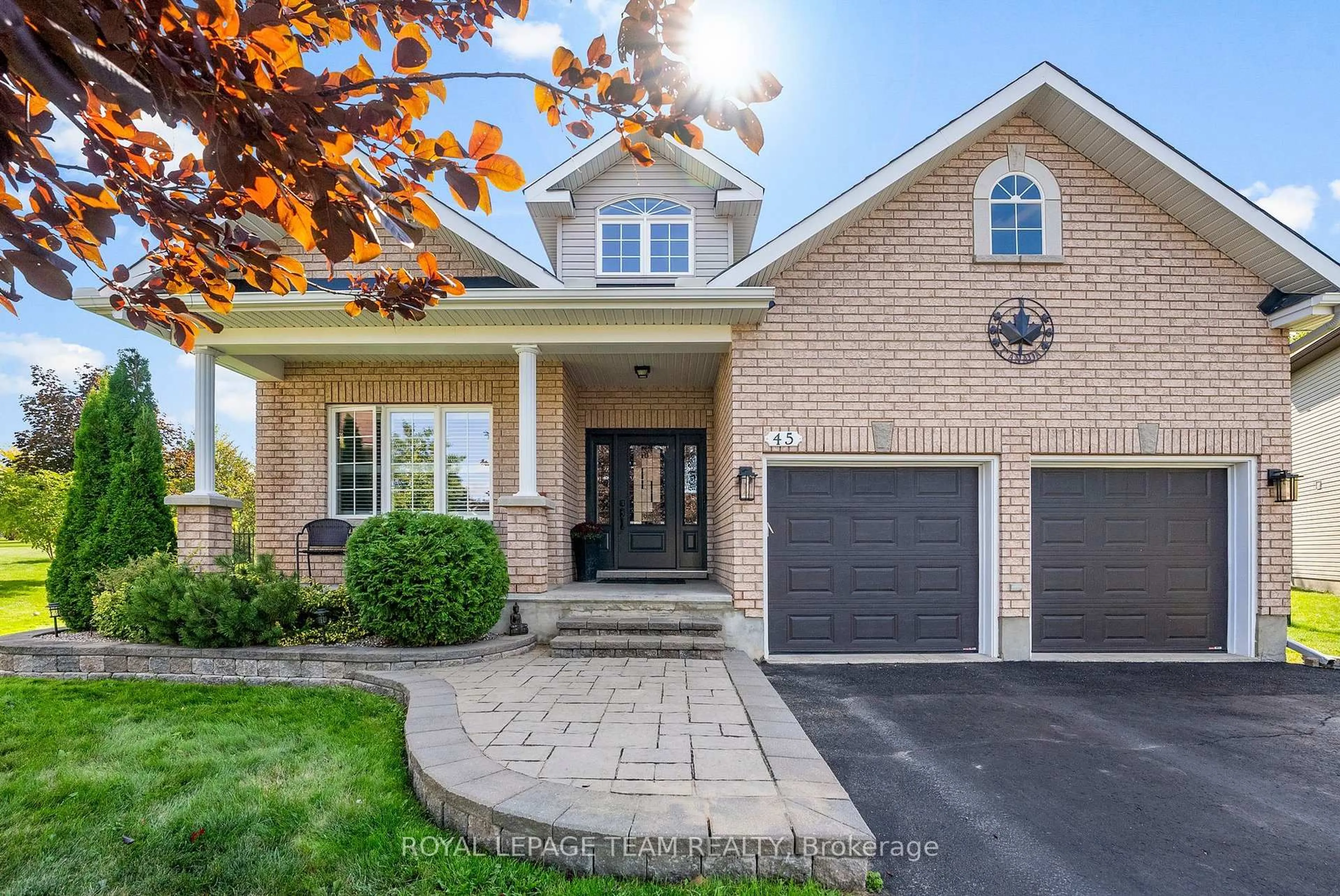 Home with brick exterior material, street for 45 Edward Vince Evans Crt, Arnprior Ontario K7S 0K5