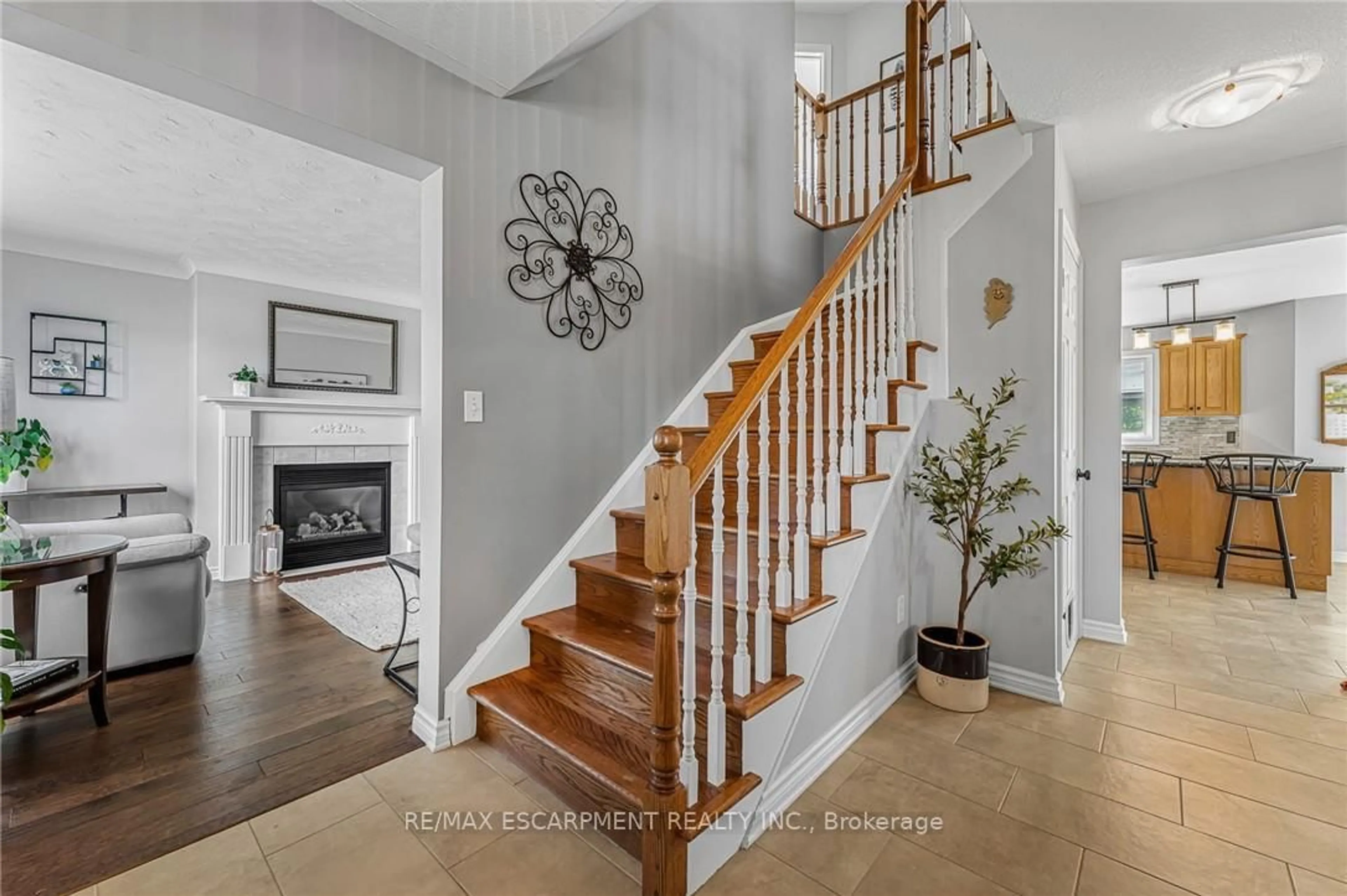 Indoor entryway for 9544 DAVID St, West Lincoln Ontario N0A 1C0
