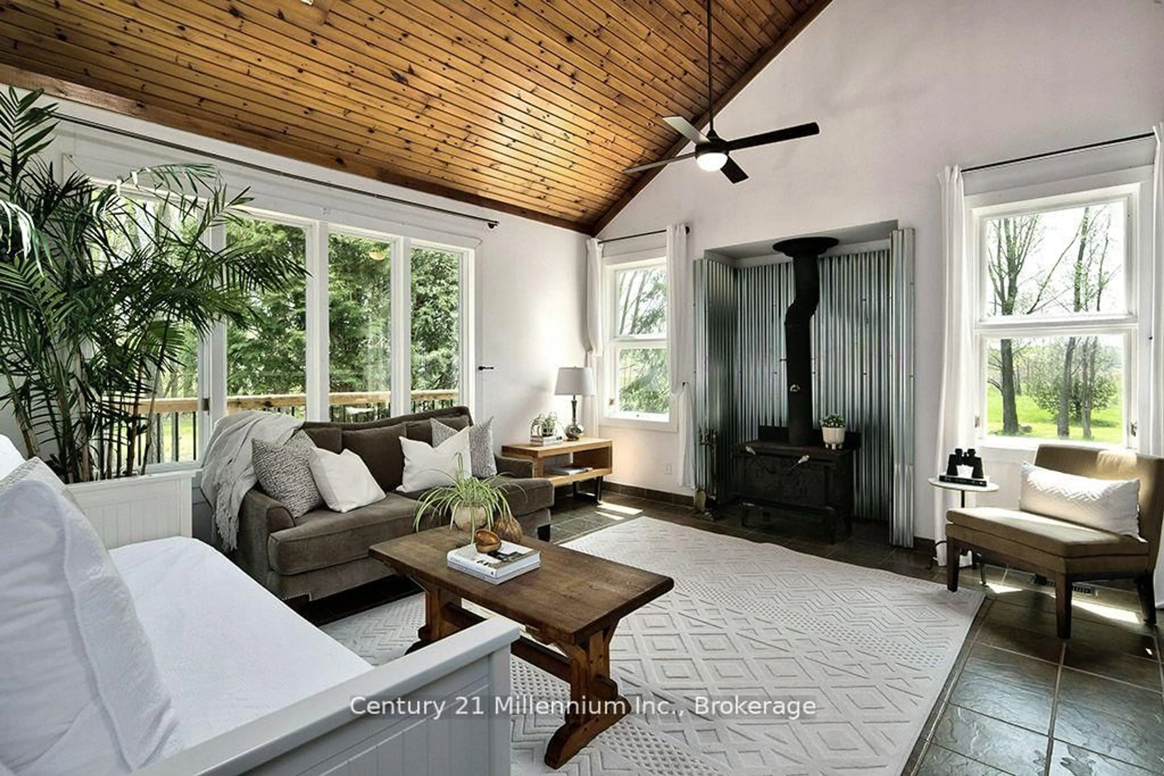 Living room with furniture, unknown for 727302 22 C Sdrd, Blue Mountains Ontario N0H 1N0
