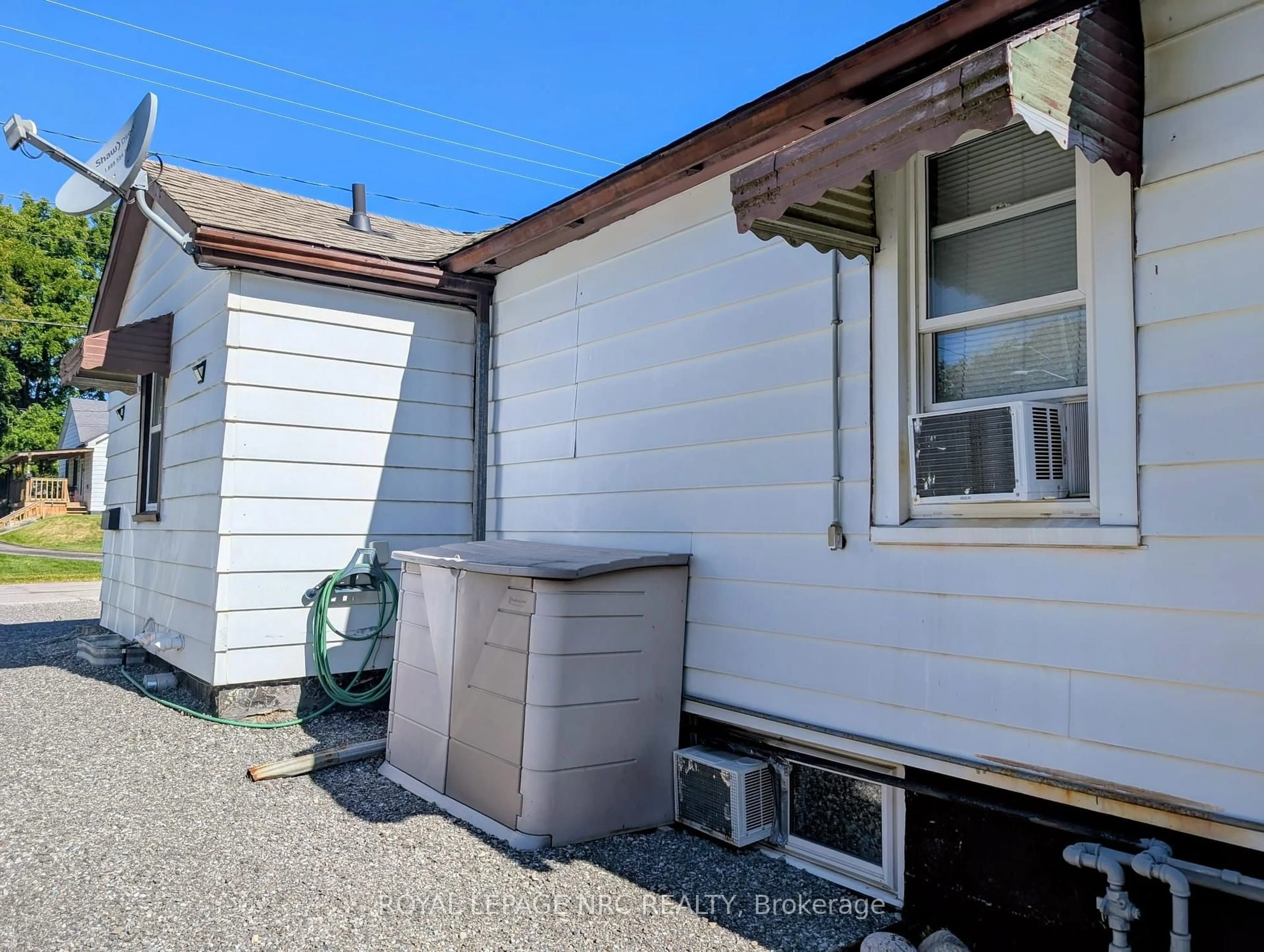 Unknown for 4132 Chippawa Pkwy, Niagara Falls Ontario L2G 6E5