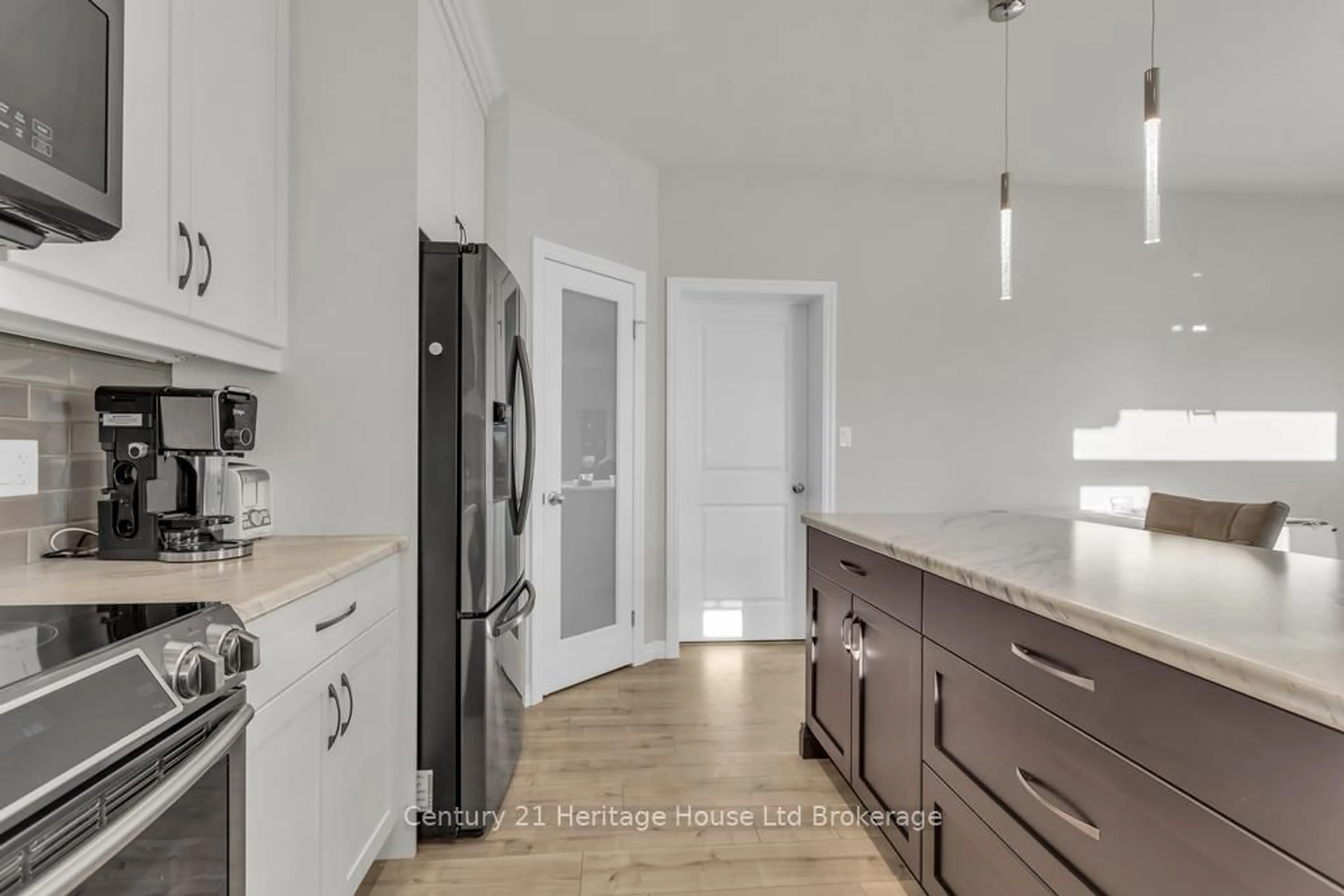Open concept kitchen, unknown for 261 Wilson Ave, Tillsonburg Ontario N4G 0H3