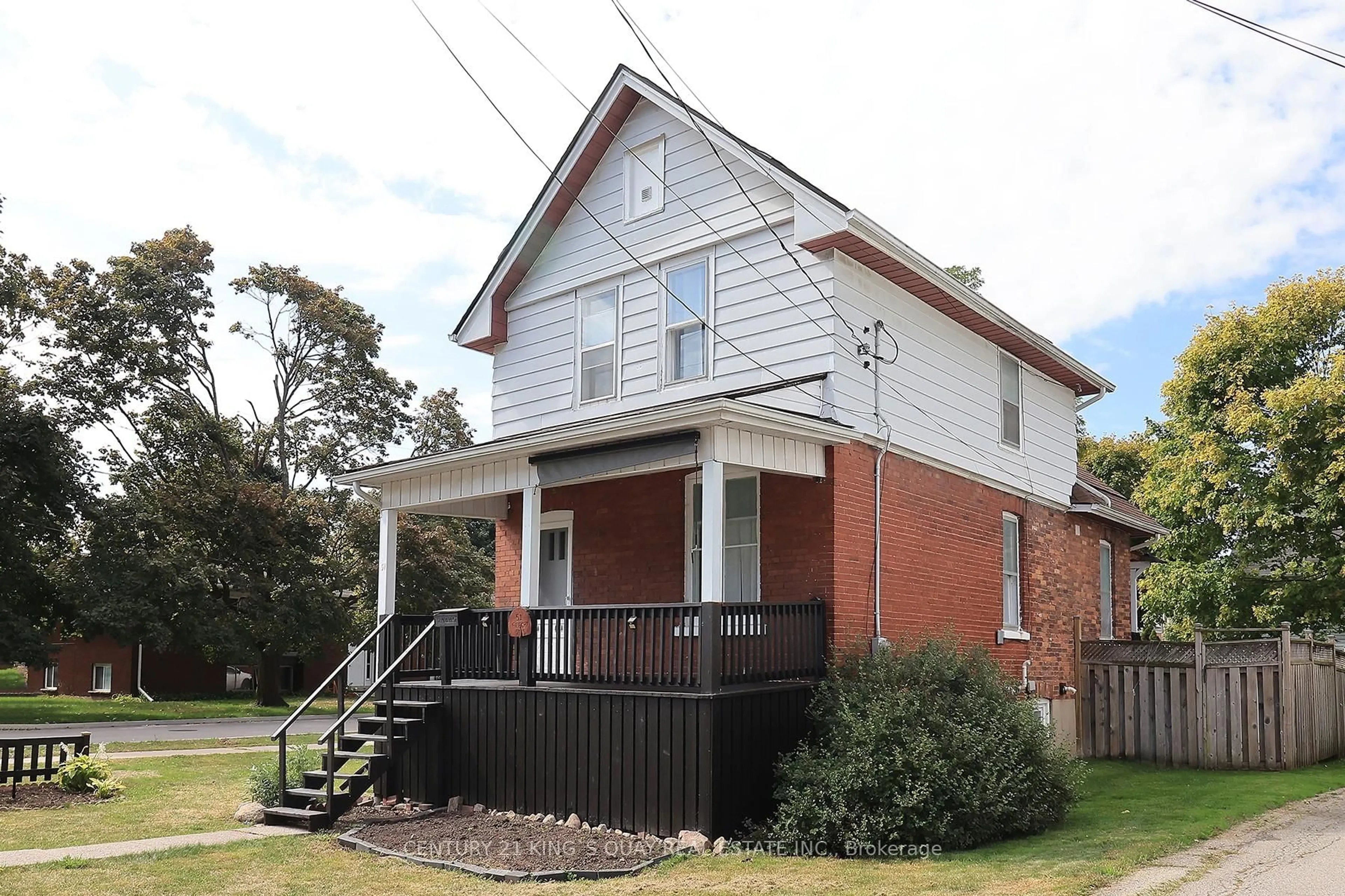 Home with brick exterior material, building for 51 Albert St, Kawartha Lakes Ontario K9V 3G9