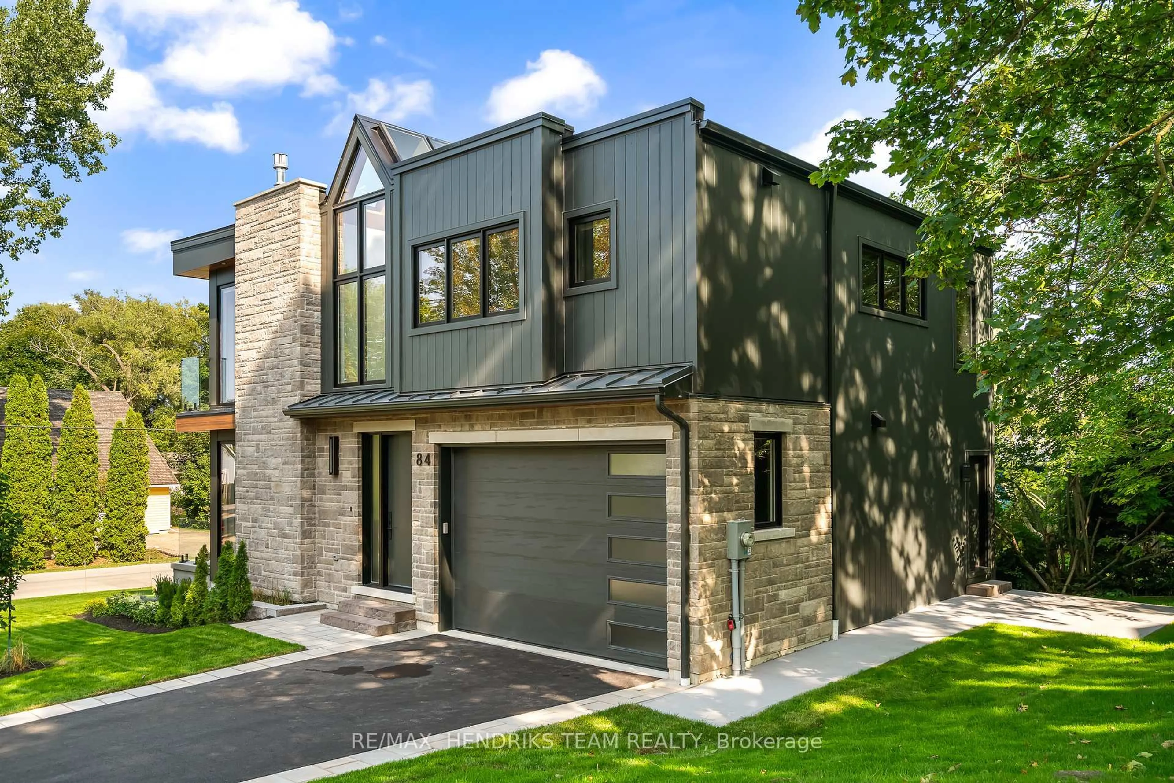 Home with brick exterior material, street for 84 Ball St, Niagara-on-the-Lake Ontario L0S 1J0