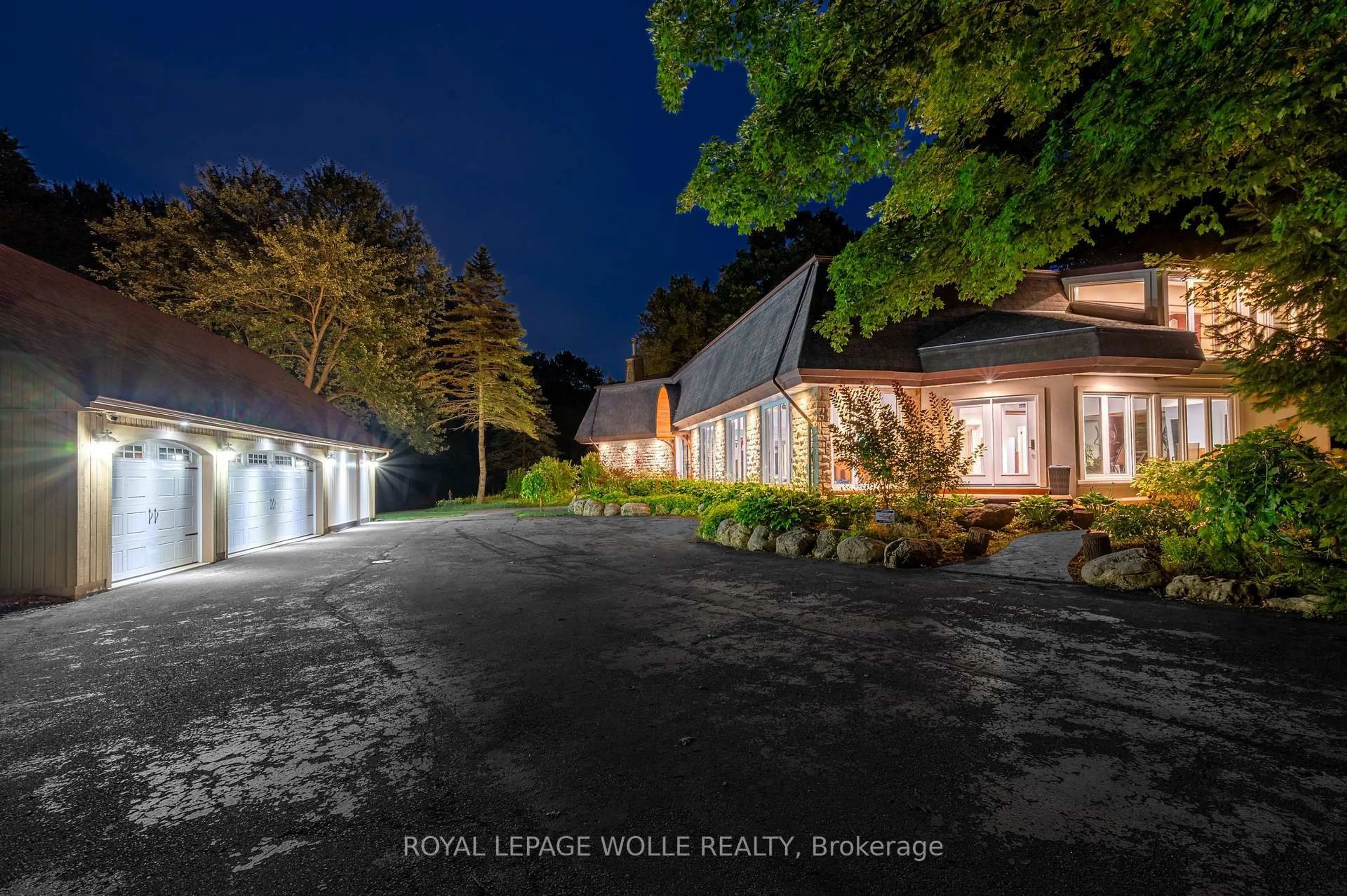 A pic from outside/outdoor area/front of a property/back of a property/a pic from drone, street for 2229 Herrgott Rd, Wellesley Ontario N0B 2M0