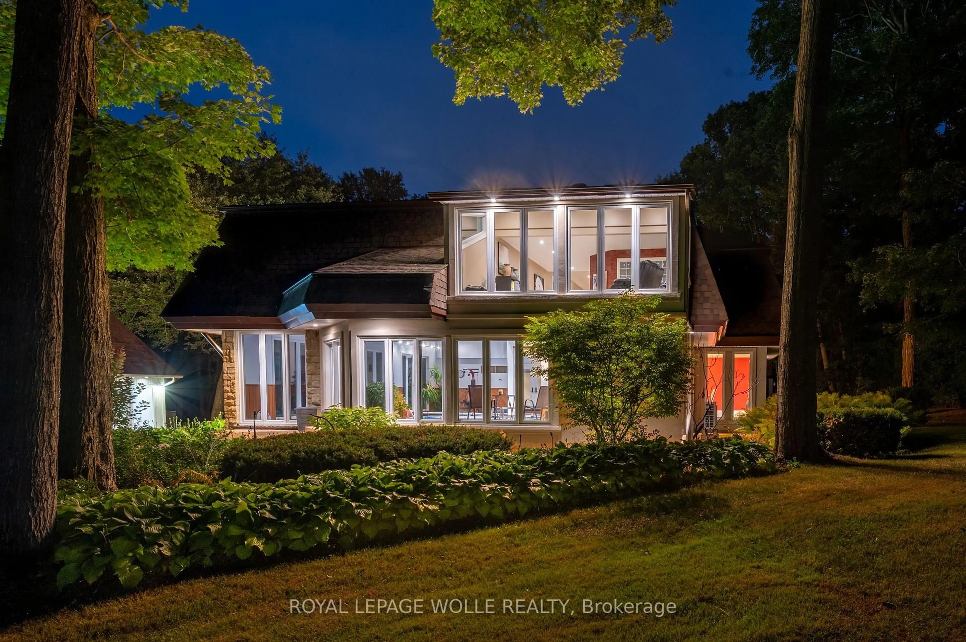 A pic from outside/outdoor area/front of a property/back of a property/a pic from drone, unknown for 2229 Herrgott Rd, Wellesley Ontario N0B 2M0