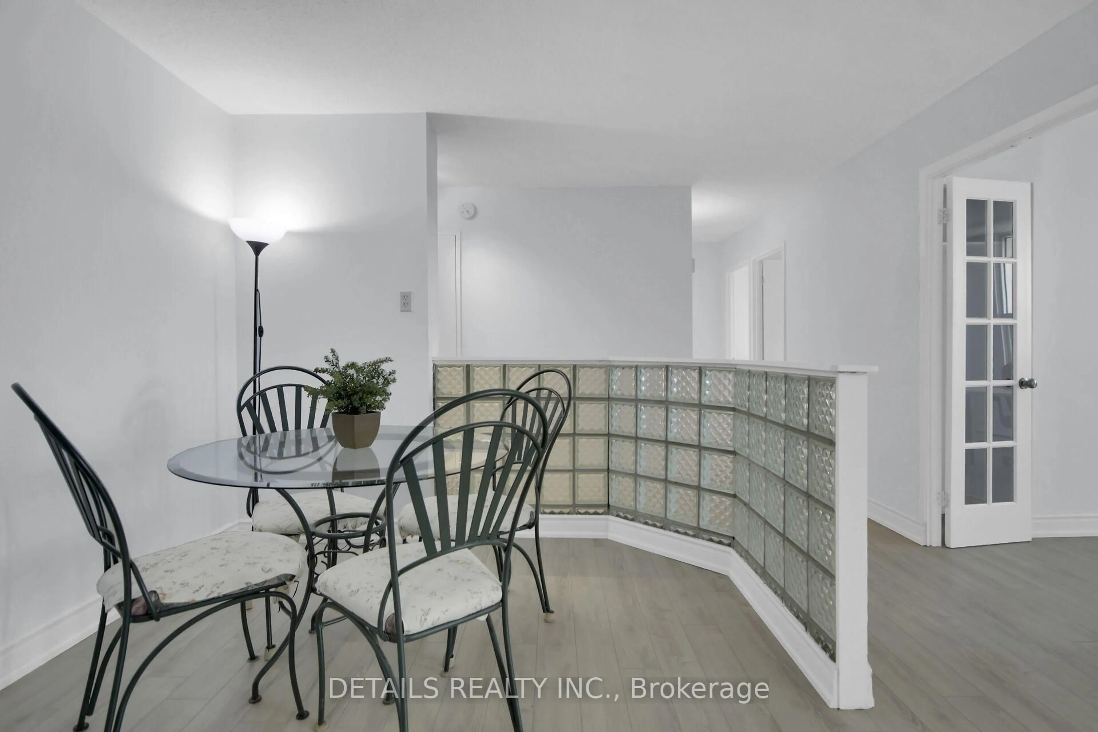 Dining room, ceramic/tile floor for 1380 Prince Of Wales Dr #803, Ottawa Ontario K2C 3N5