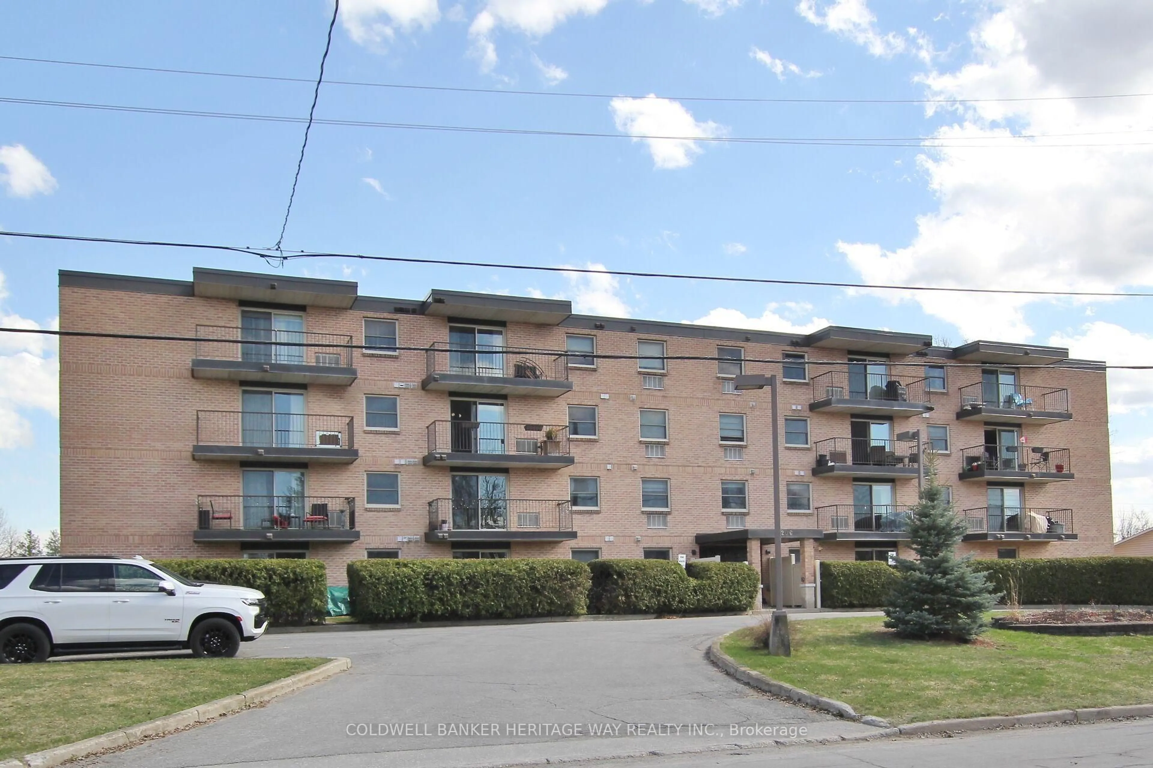 A pic from outside/outdoor area/front of a property/back of a property/a pic from drone, unknown for 206 Woodward St #405, Carleton Place Ontario K7C 4E9