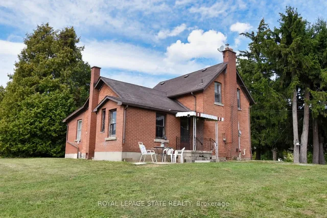 8125 Dickenson Rd, Hamilton 4