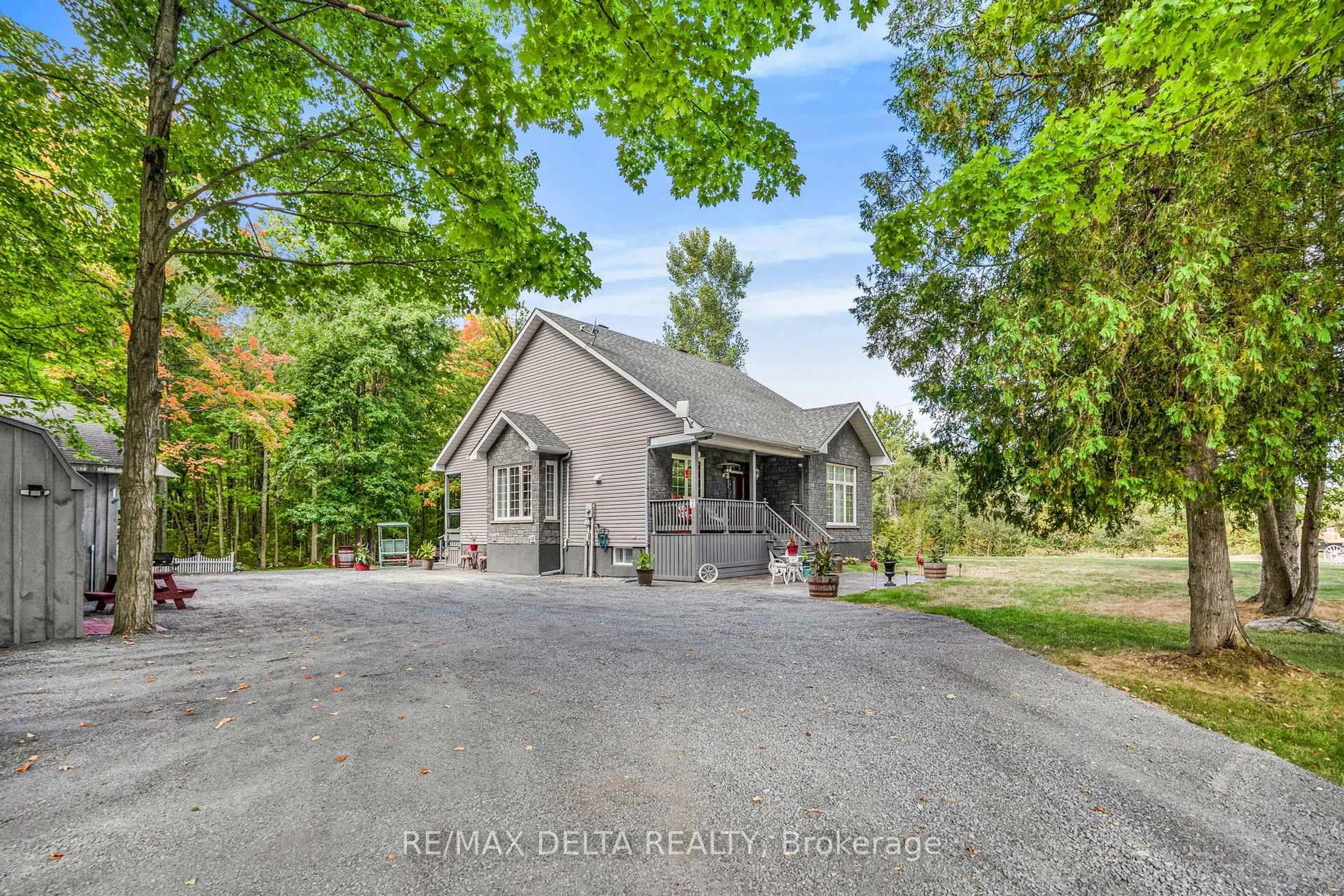 A pic from outside/outdoor area/front of a property/back of a property/a pic from drone, street for 4688 Avonmore Rd, South Stormont Ontario K0C 1P0