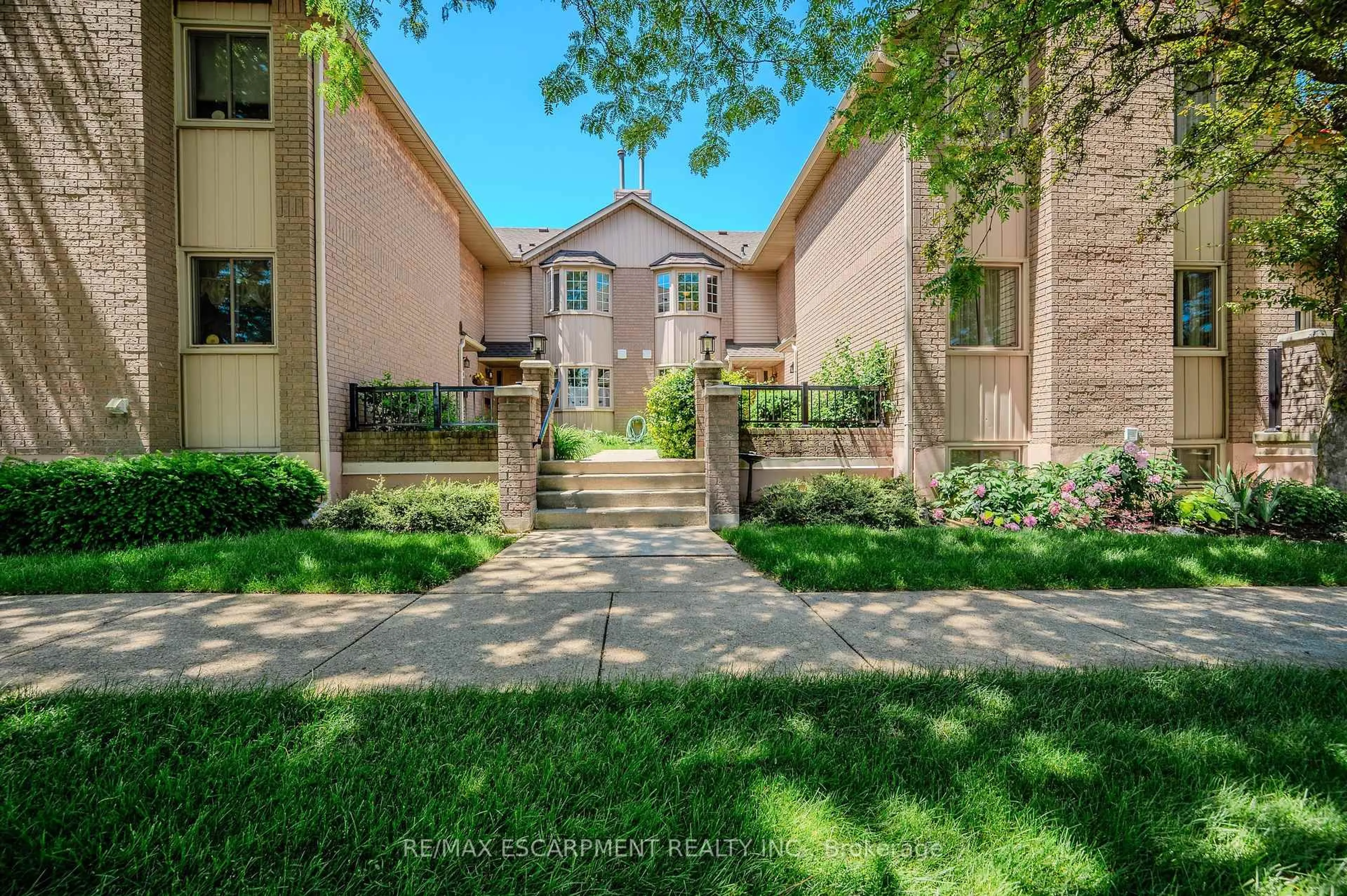 Unknown for 38 Elora Dr #21, Hamilton Ontario L9C 7L4