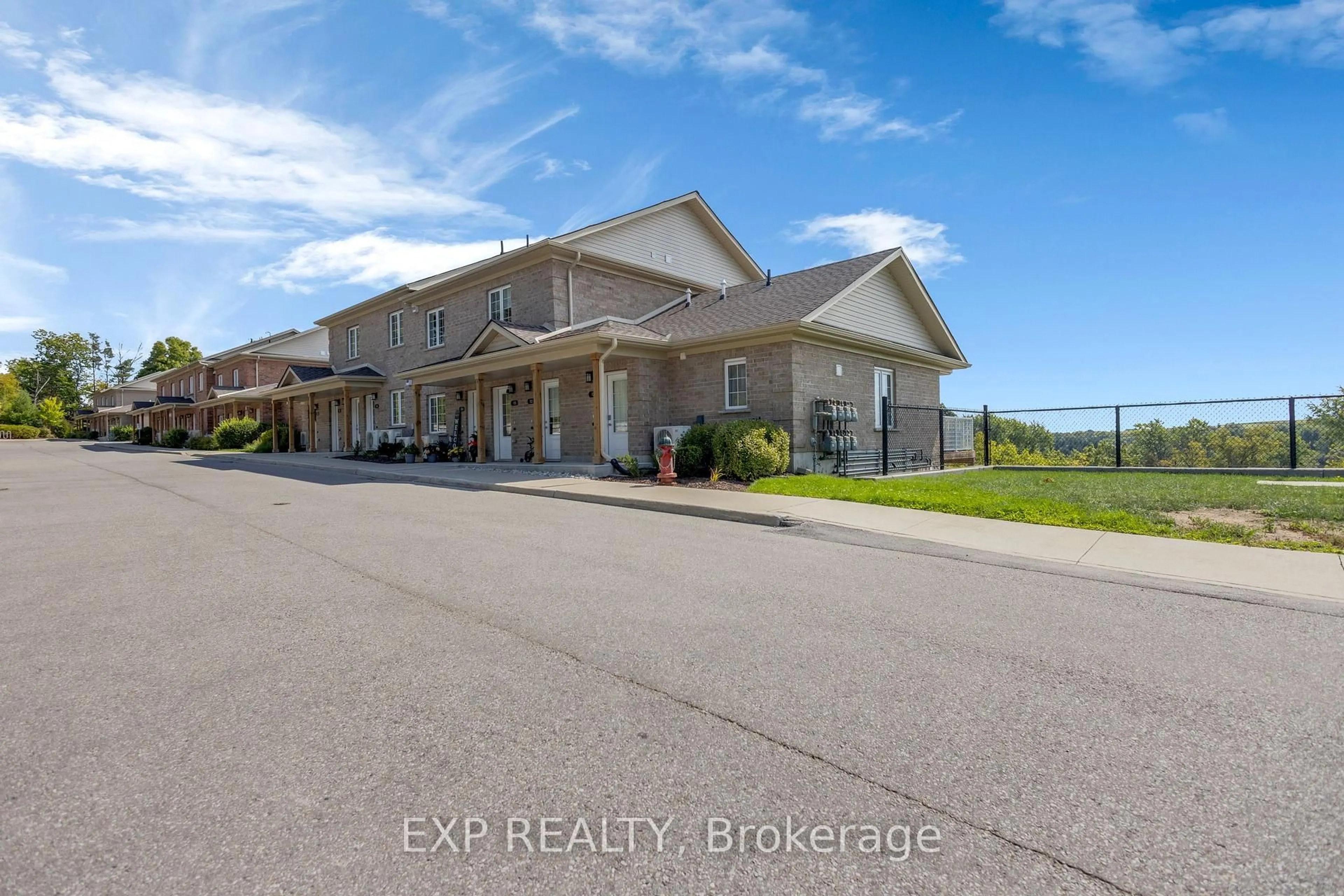 Unknown for 5 CITYVIEW Dr #103, Guelph Ontario N1E 6C7
