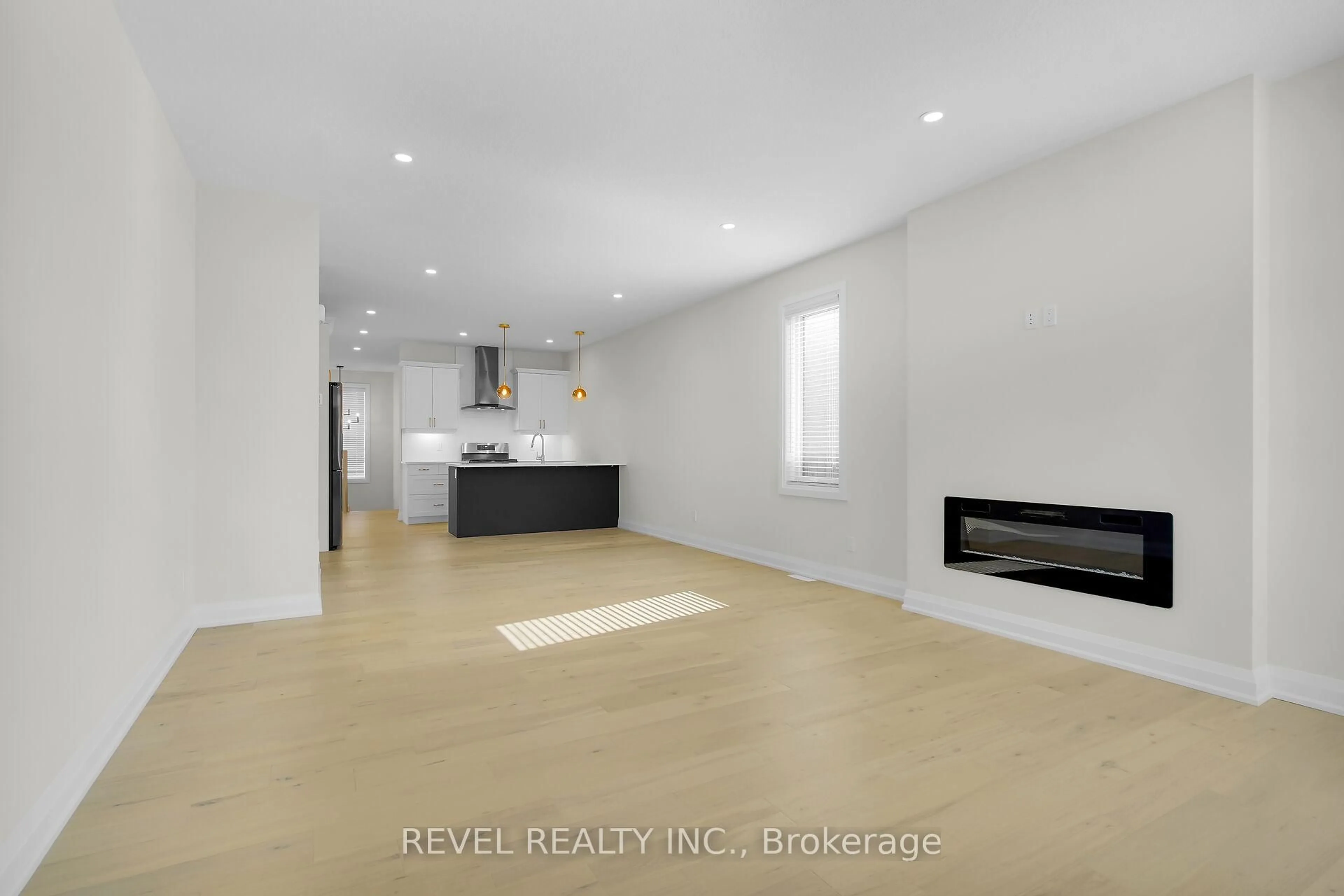 Unknown for 383 Daventry Way #21, Middlesex Centre Ontario N0L 1R0