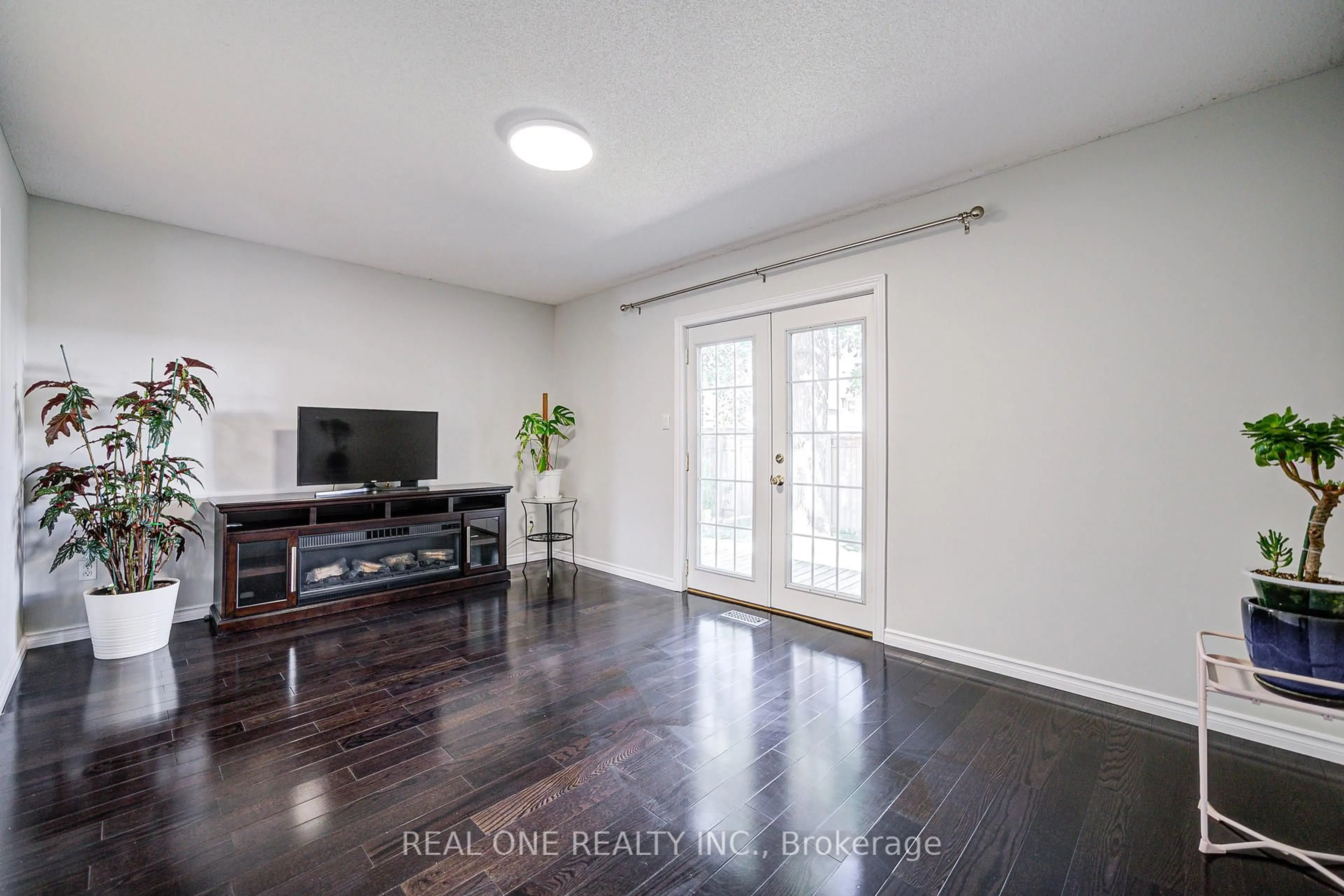 Unknown for 79 Lorenzo Dr, Hamilton Ontario L9A 5J5