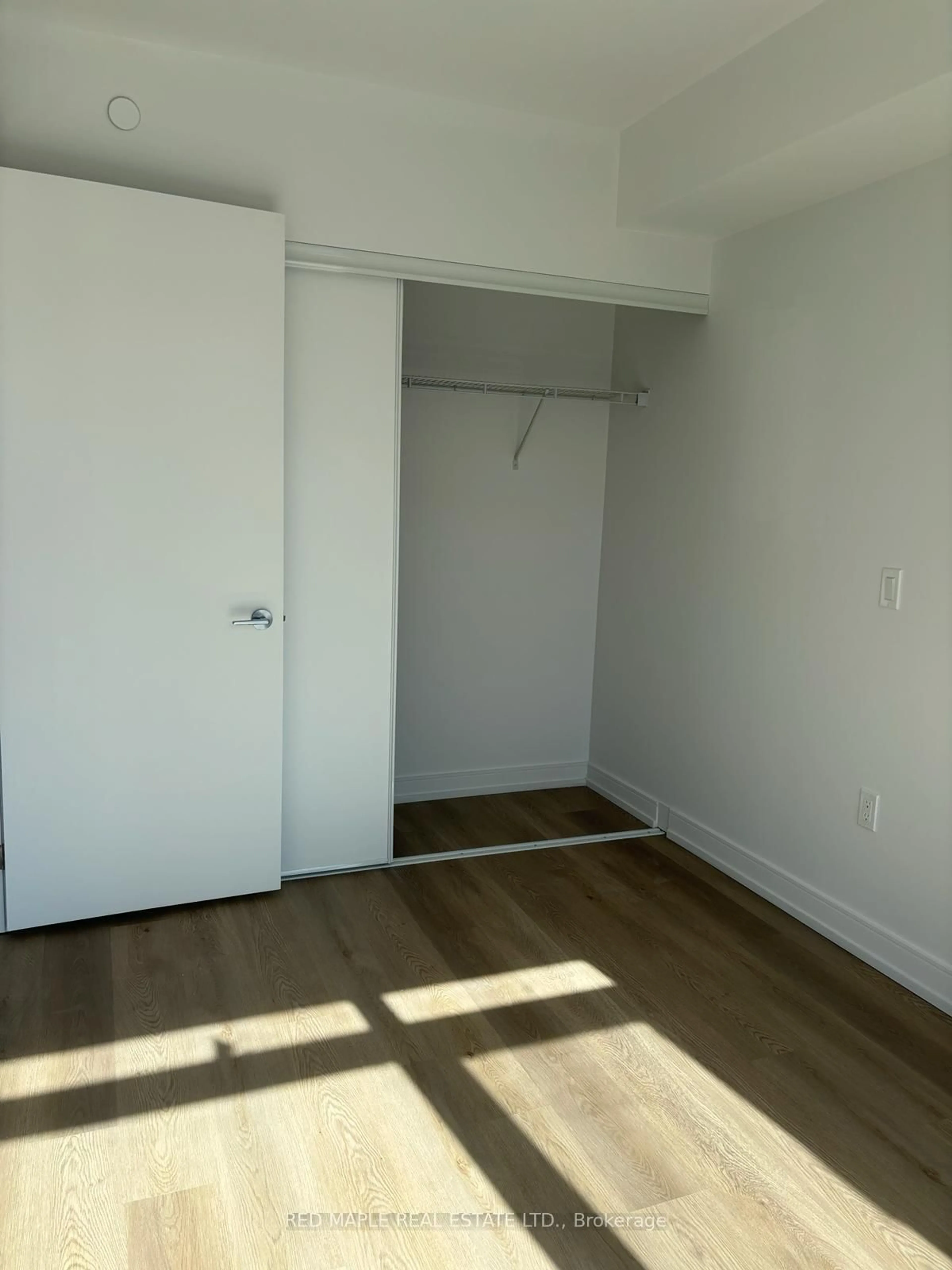 A pic of a room for 1 Jarvis St #502, Hamilton Ontario L8R 3J2