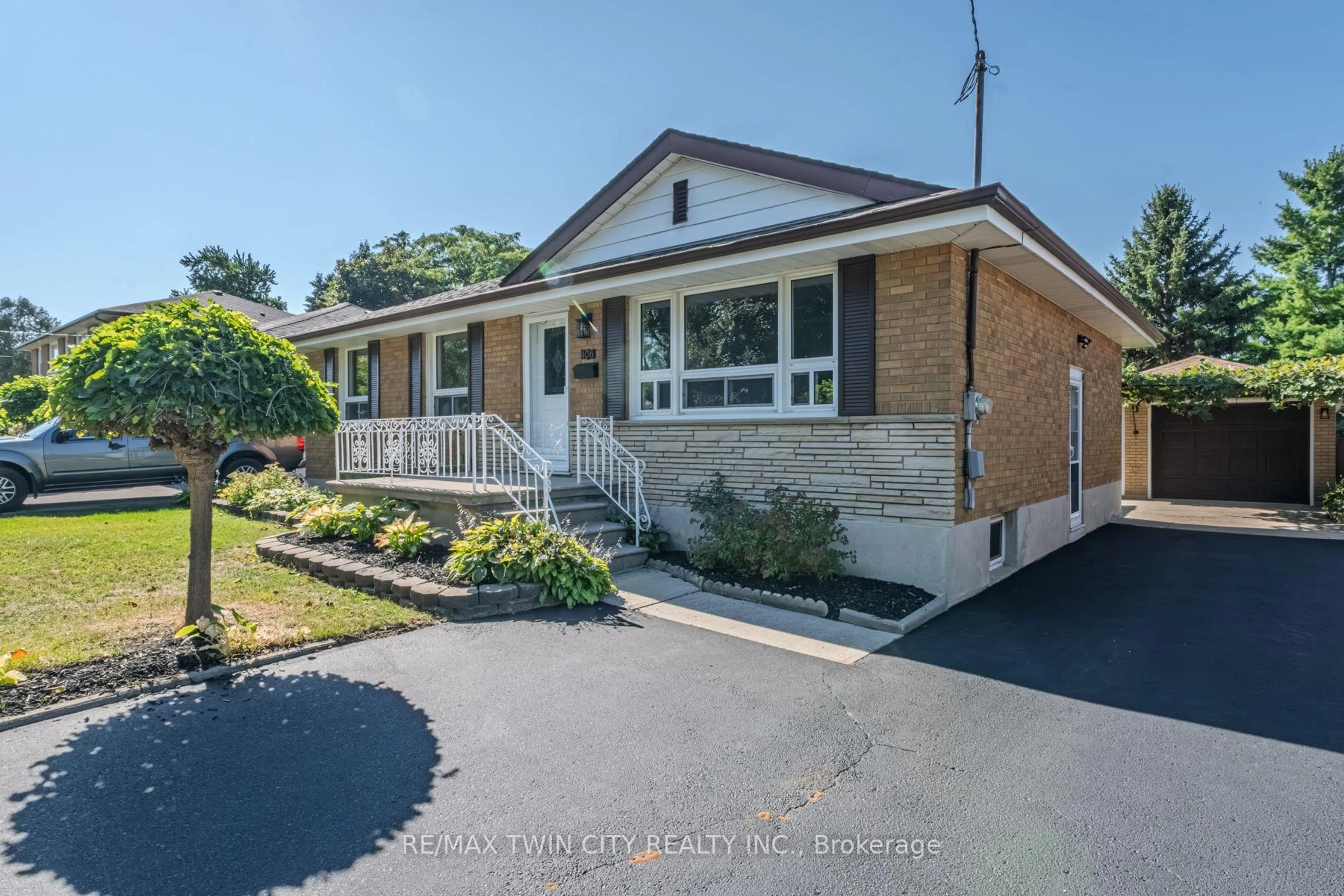 Home with brick exterior material, street for 106 Wood St, Brantford Ontario N3R 2L3