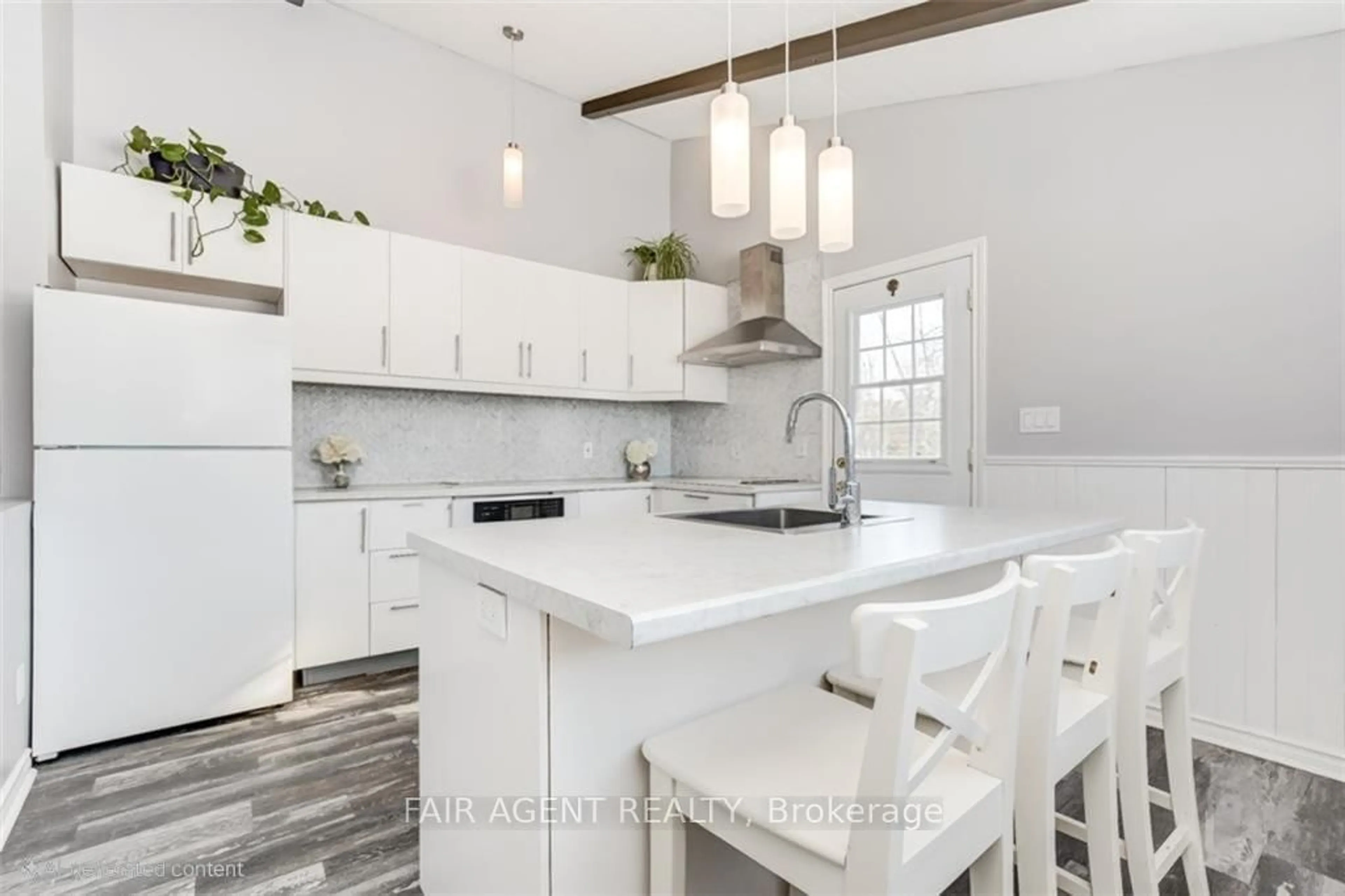 Contemporary kitchen, ceramic/tile floor for 7861 COUNTY ROAD 6 Rd, Elizabethtown-Kitley Ontario K0G 1R0