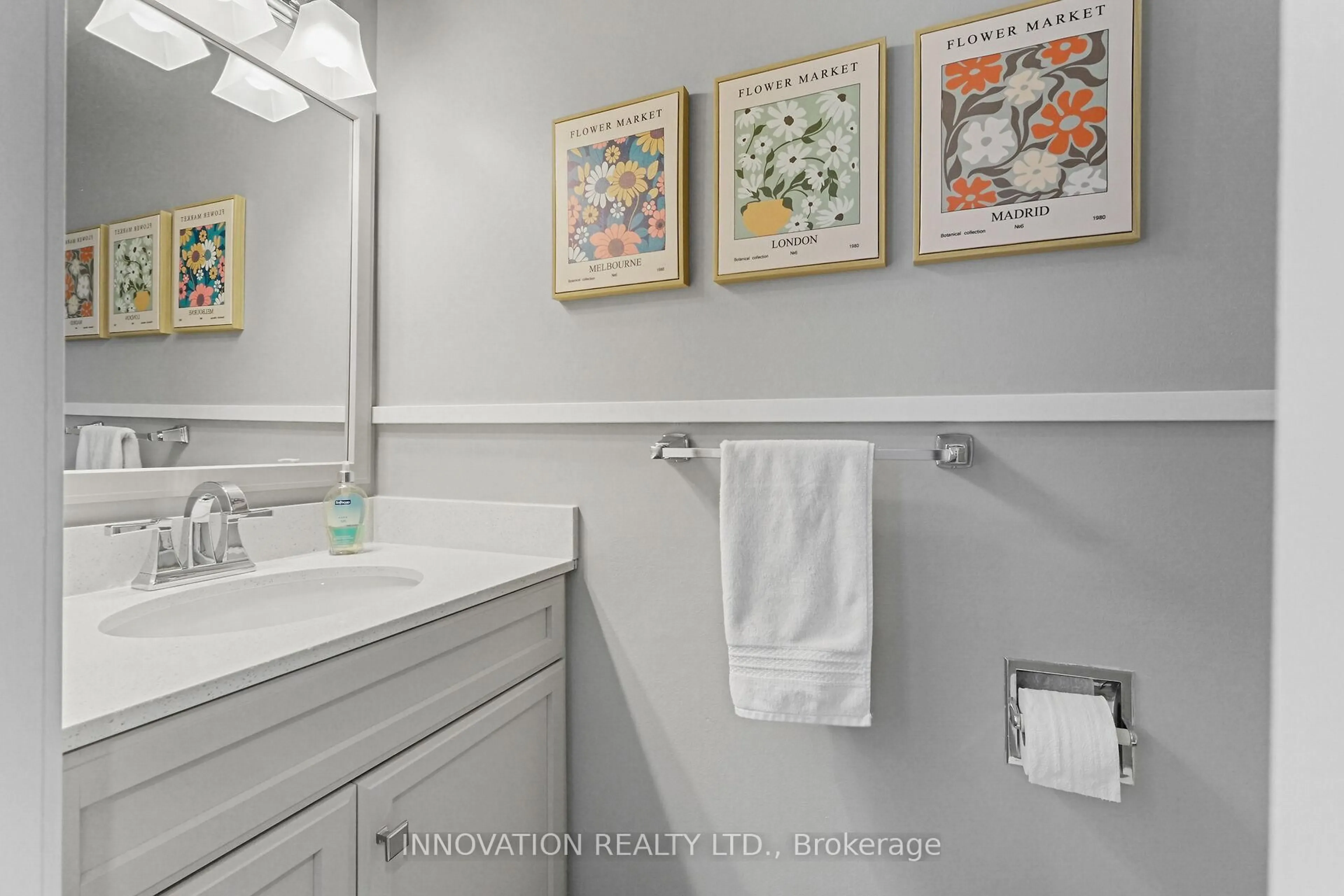 Standard bathroom, ceramic/tile floor for 6247 Sundown Cres #60, Ottawa Ontario K1C 2M1