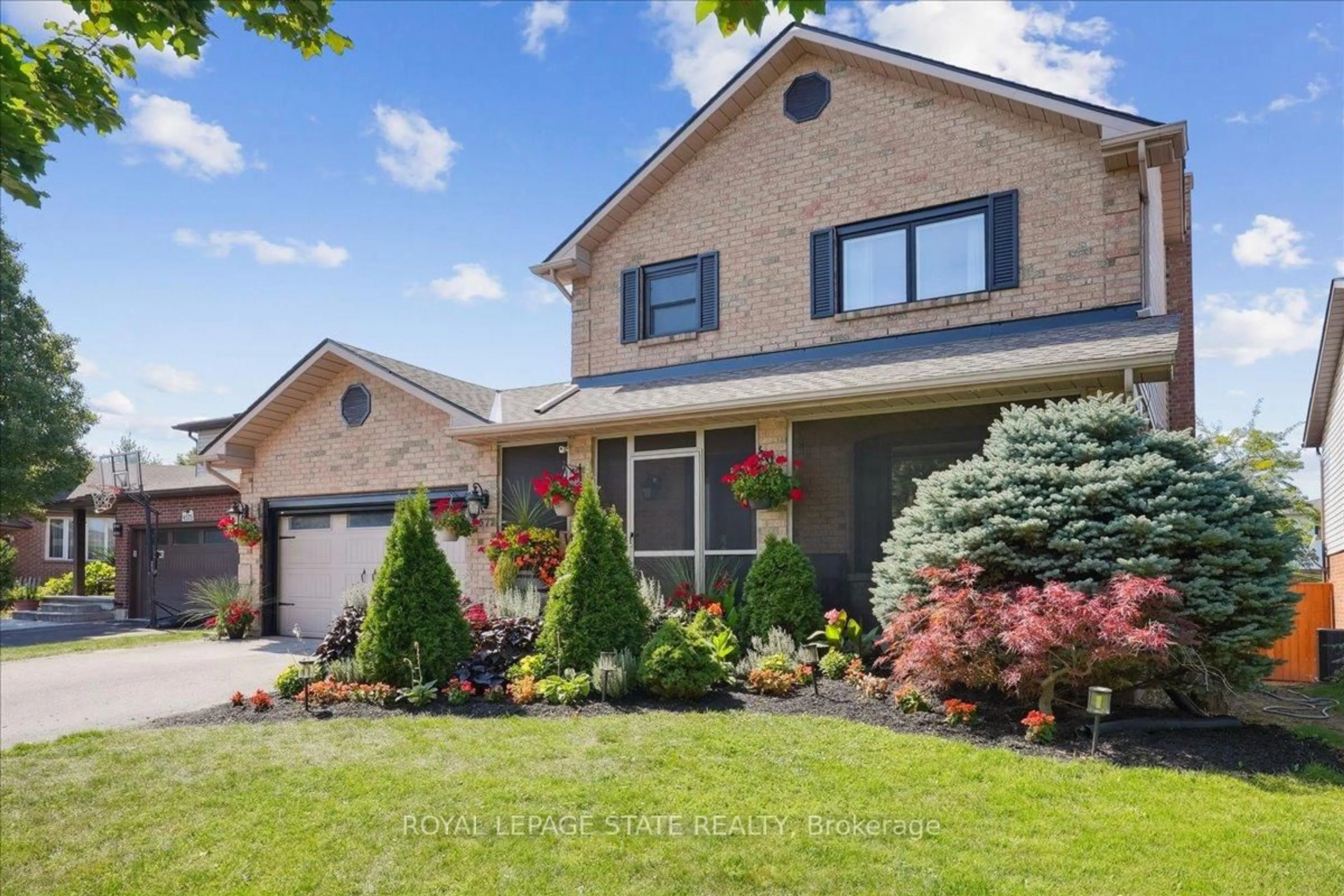Home with brick exterior material, street for 4577 St Volodymyr Cres, Lincoln Ontario L3J 0B5