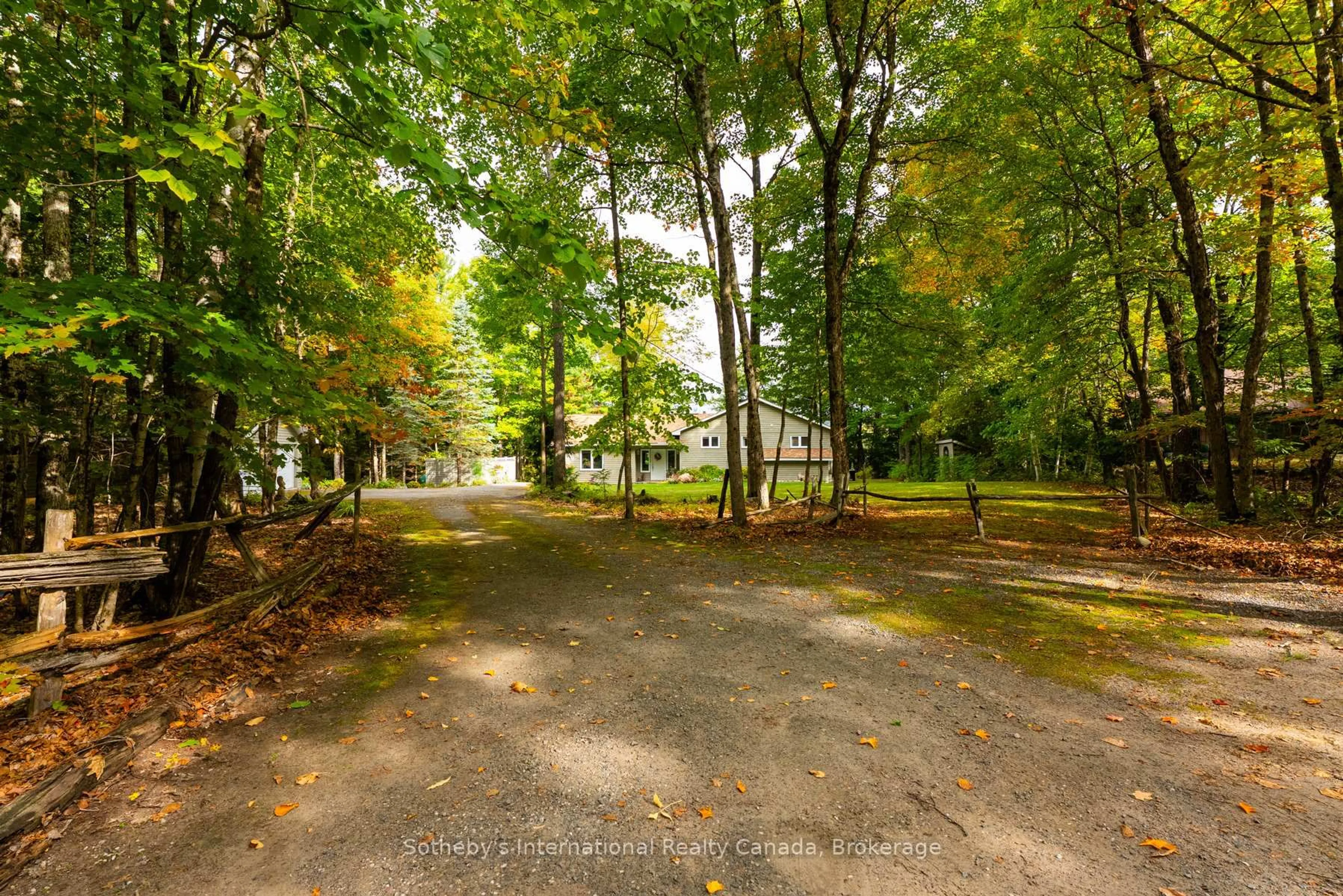 Patio, forest/trees view for 20 Fish Rock Rd, Huntsville Ontario P1H 2N5