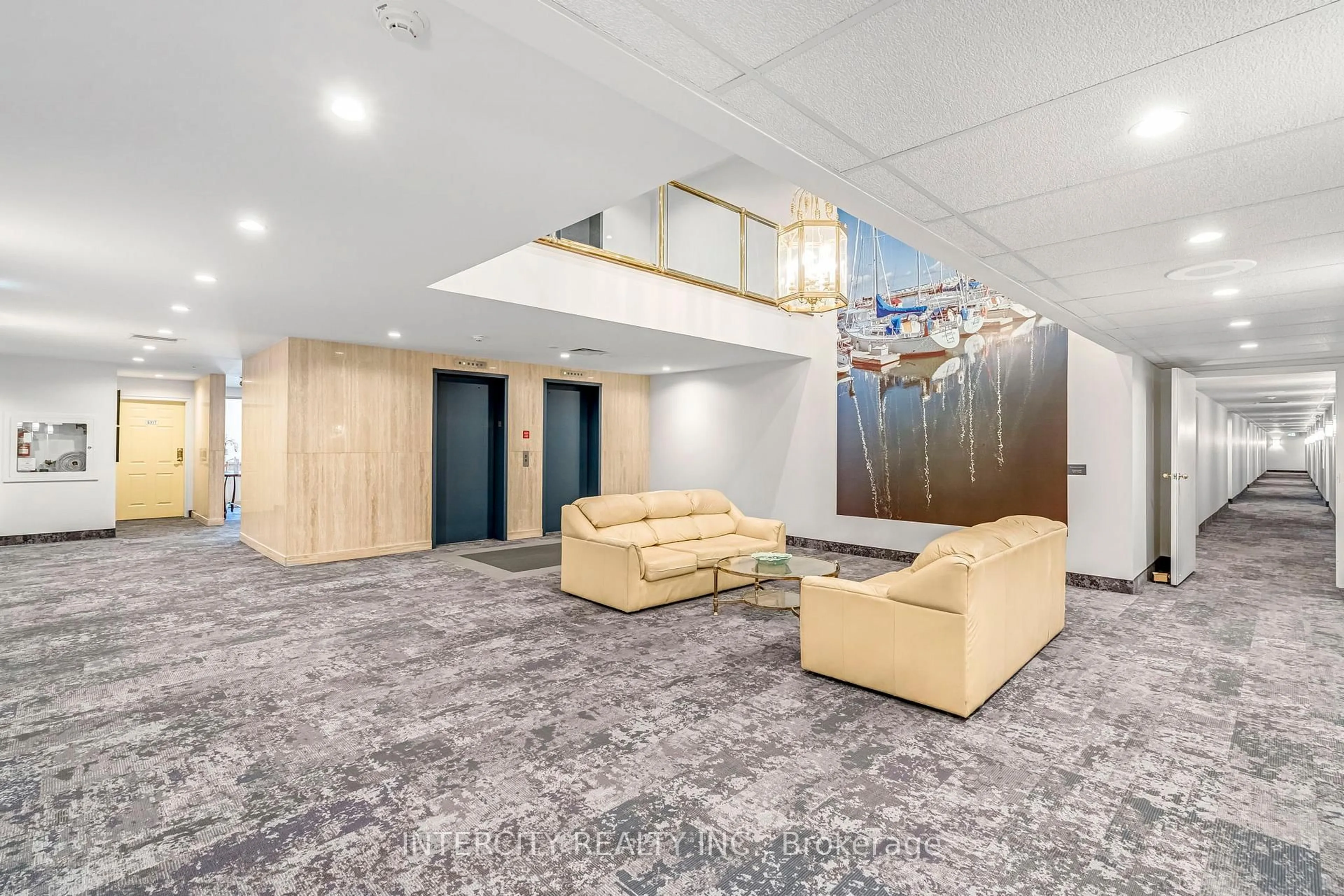 Lobby for 2555 3rd Ave #412, Owen Sound Ontario N4K 6T8