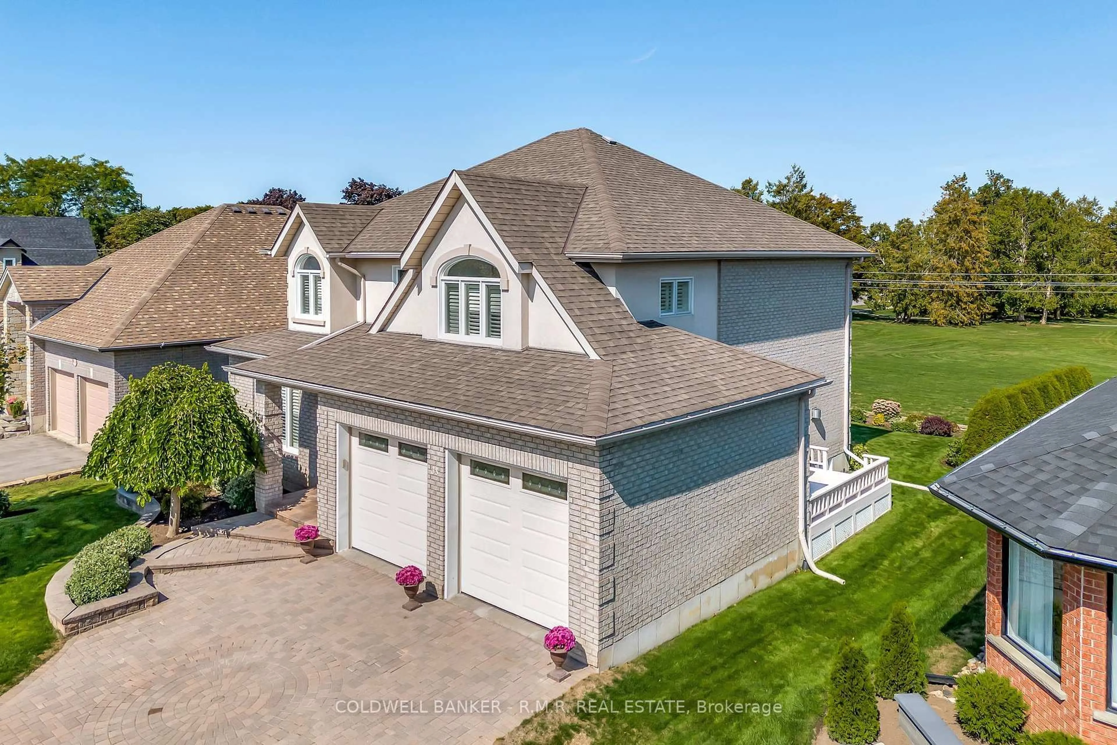 A pic from outside/outdoor area/front of a property/back of a property/a pic from drone, unknown for 33 Lindway Pl, Kawartha Lakes Ontario K9V 5S9