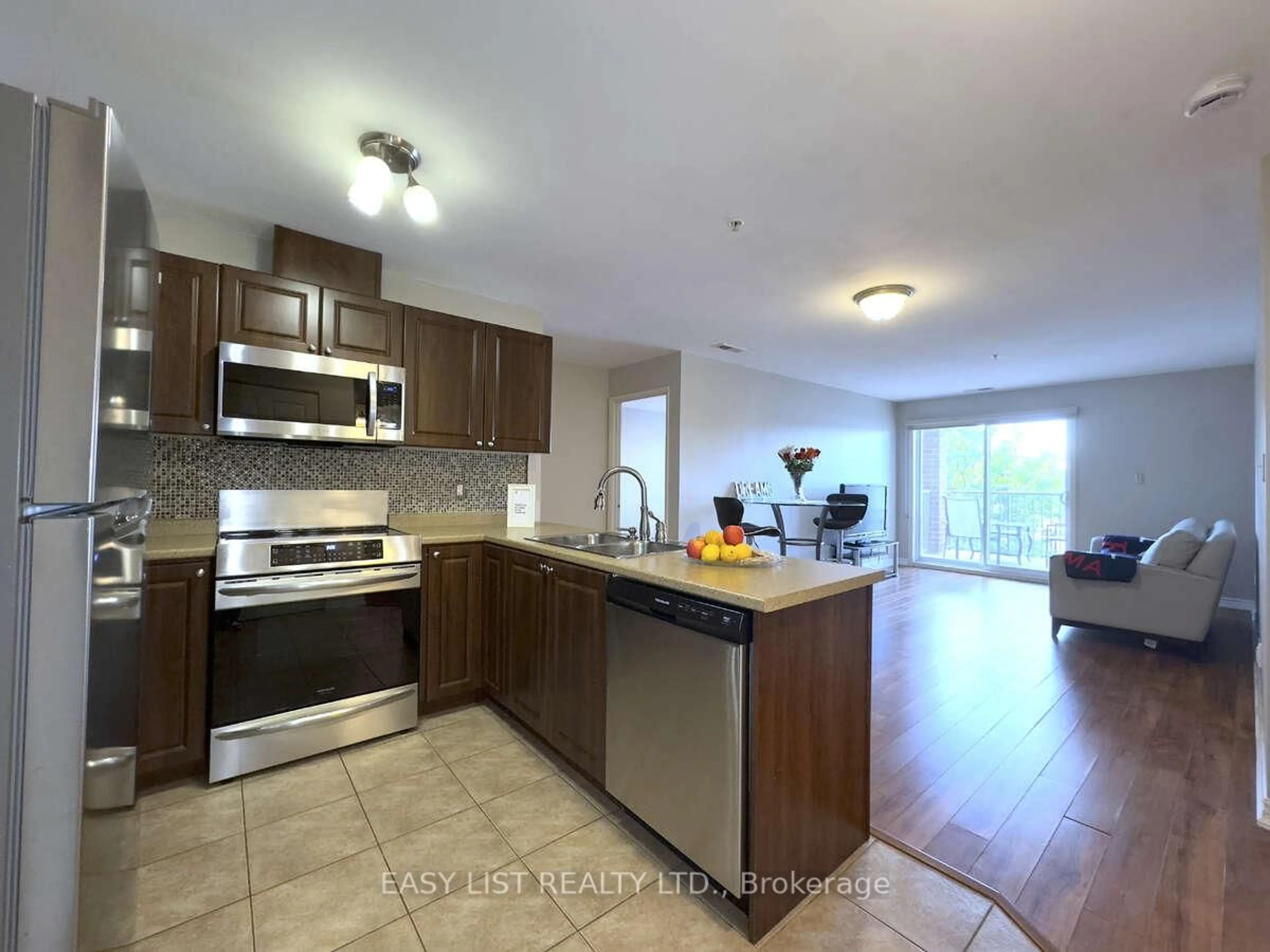 Open concept kitchen, unknown for 2650 Sandwich Pkwy #202, LaSalle Ontario N9H 0A7