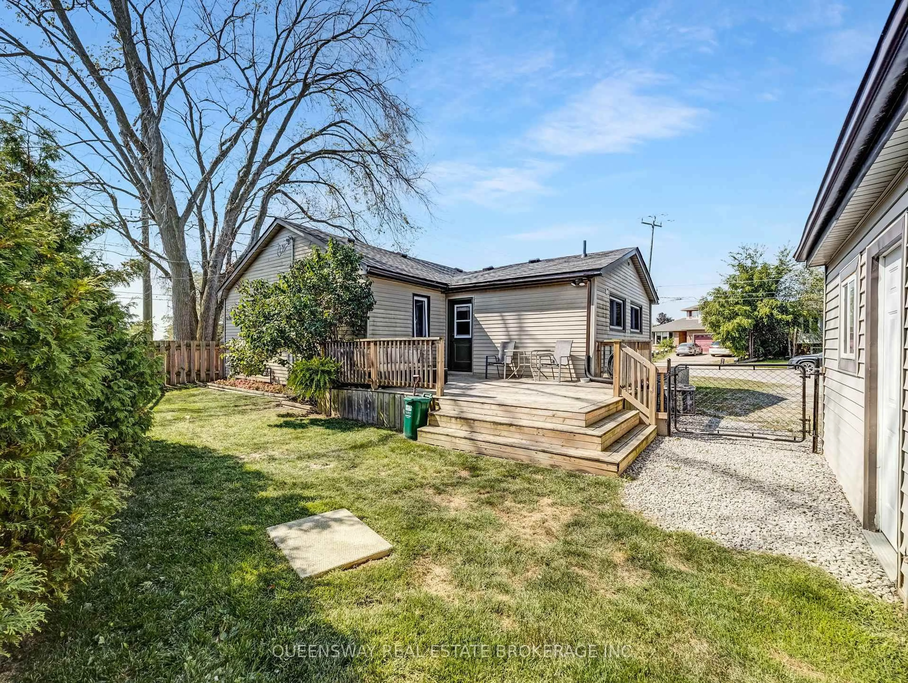 A pic from outside/outdoor area/front of a property/back of a property/a pic from drone, street for 6485 #14 Regional Rd, West Lincoln Ontario L0R 2A0