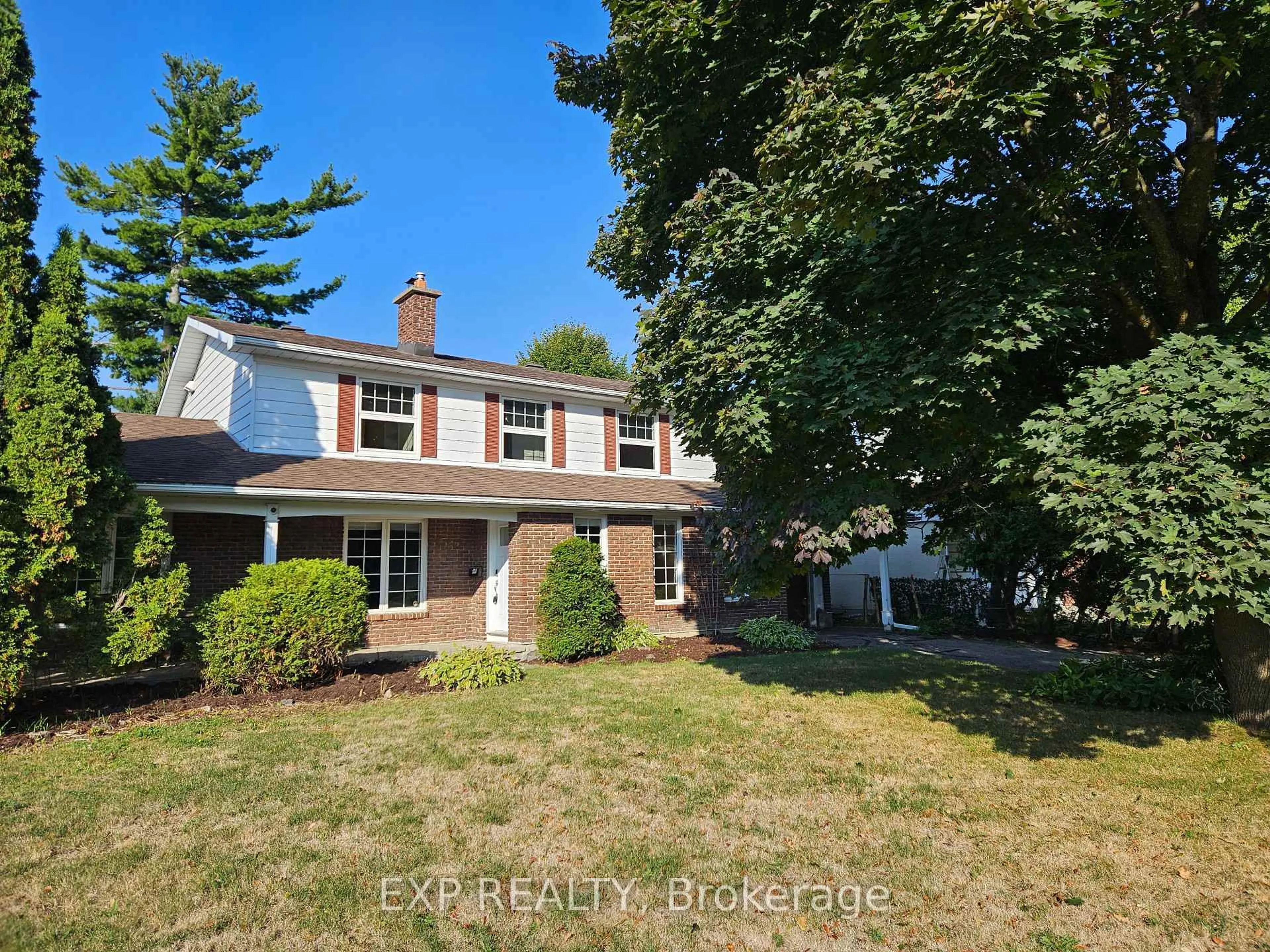 A pic from outside/outdoor area/front of a property/back of a property/a pic from drone, street for 66 Queensline Dr, Ottawa Ontario K2H 7J5