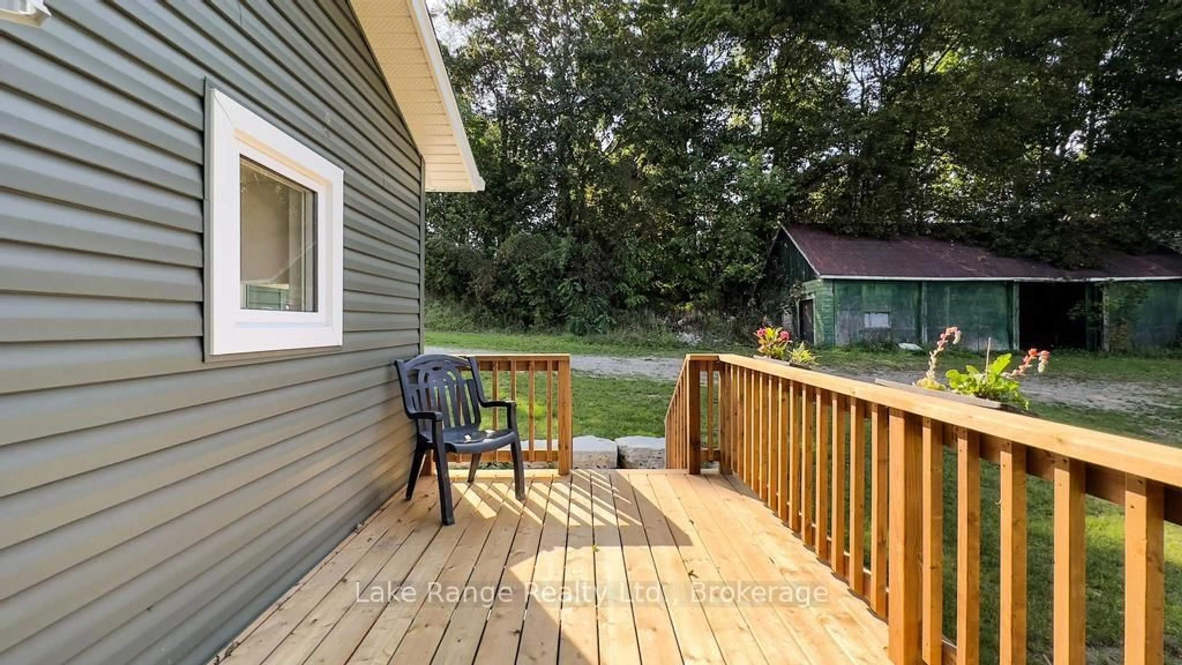 Patio, unknown for 290/298 Frank St, South Bruce Peninsula Ontario N0H 2T0