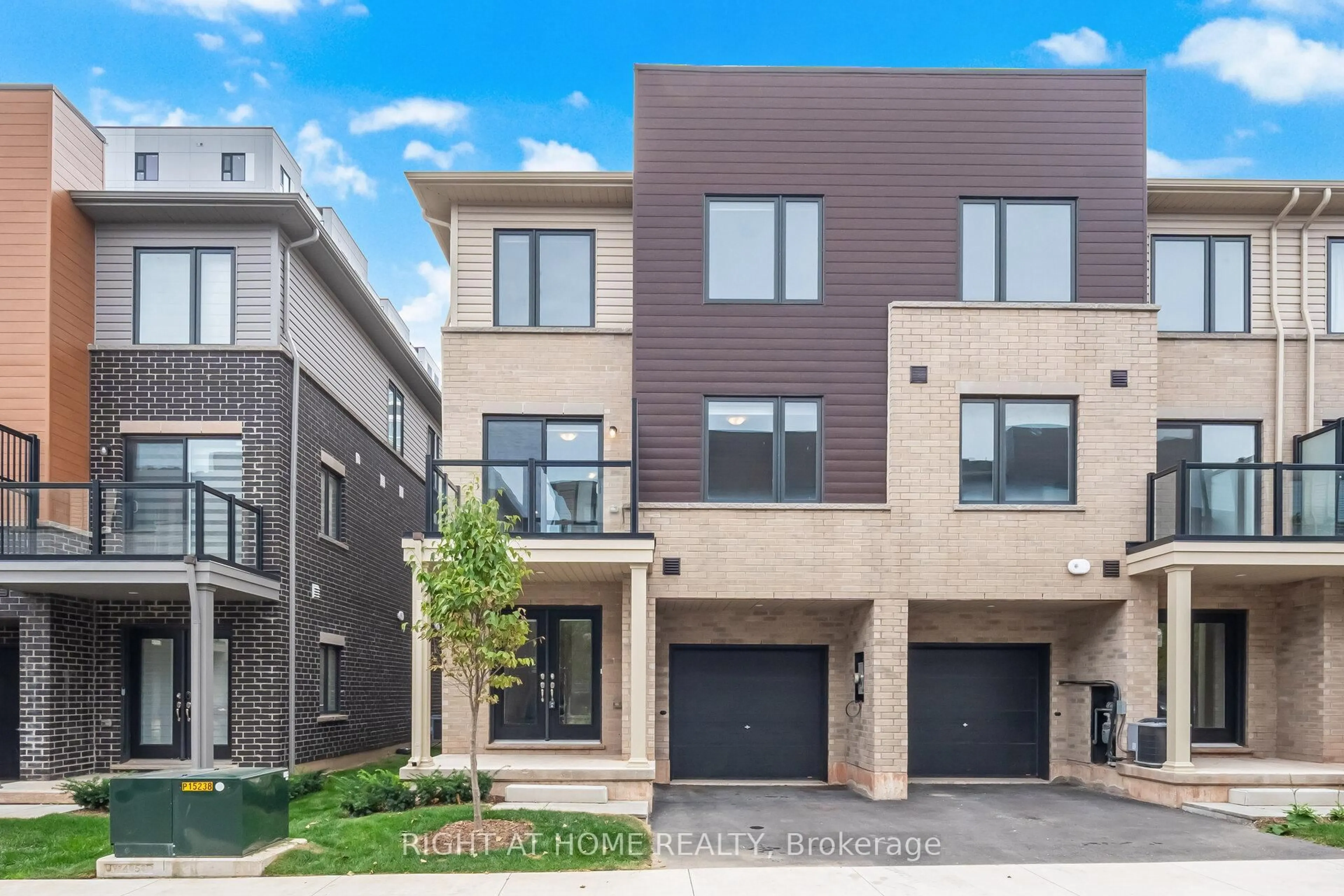 Home with brick exterior material, street for 14 Dryden Lane, Hamilton Ontario N8H 1N4