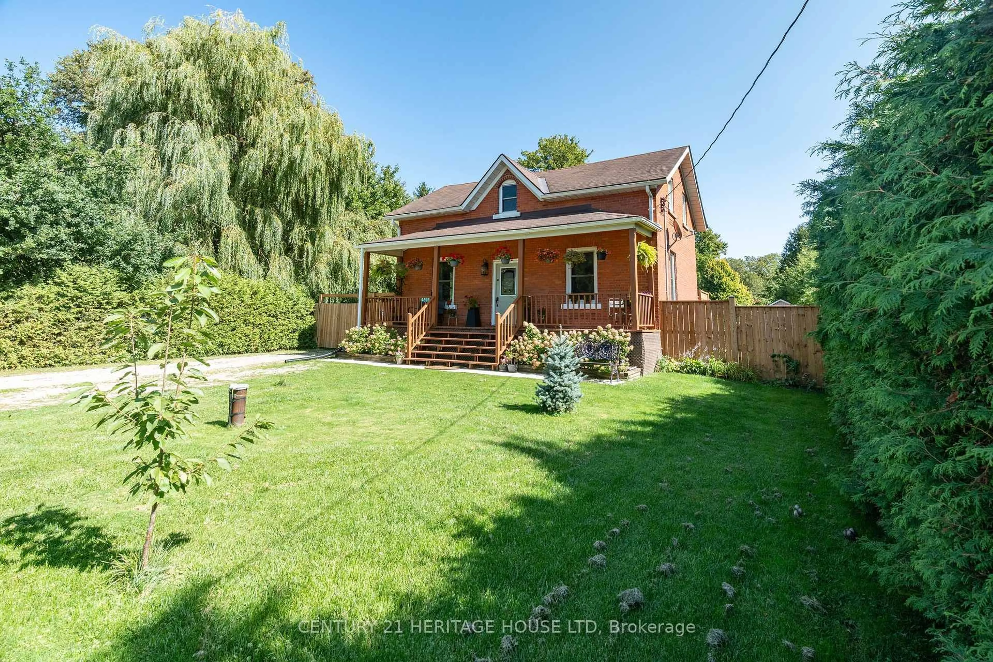 A pic from outside/outdoor area/front of a property/back of a property/a pic from drone, street for 4593 PERTH ROAD 135, Perth East Ontario N0K 1X0