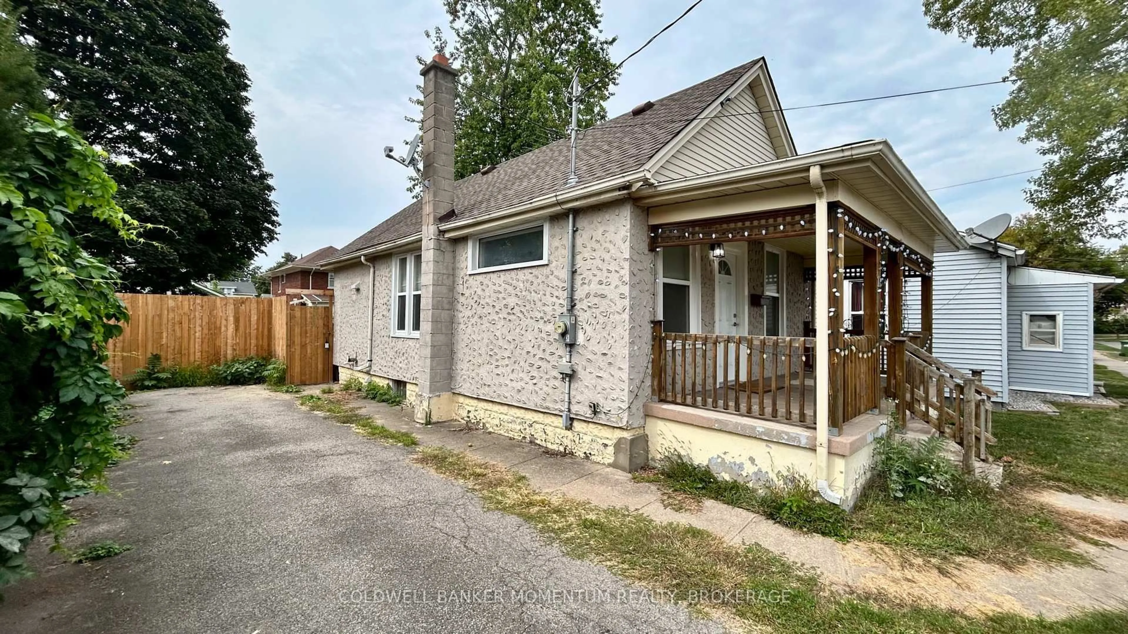Unknown for 11 Greenlaw Pl, St. Catharines Ontario L2R 4S5