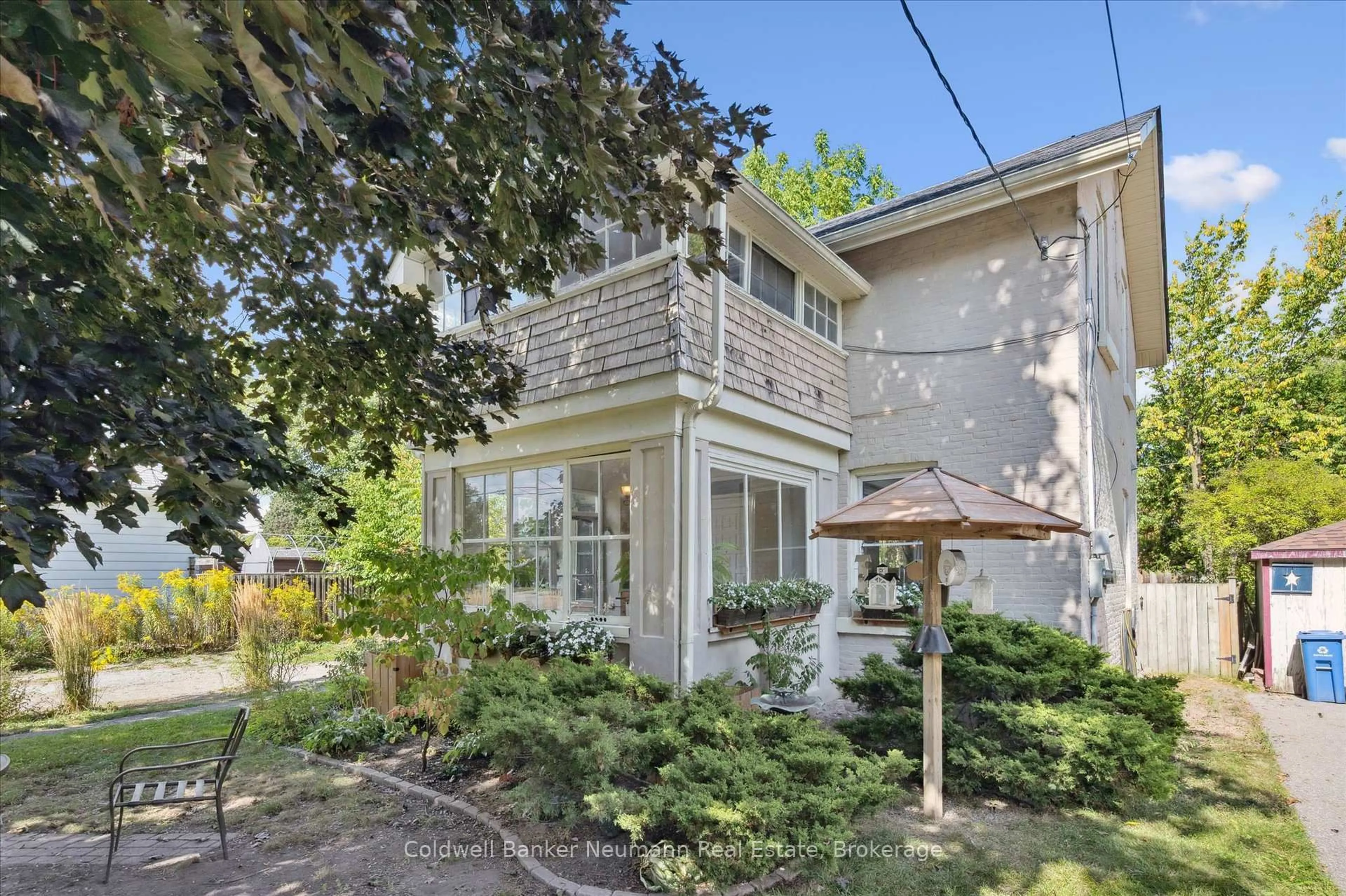 Unknown for 257 Metcalfe St, Guelph Ontario N1E 4Y8