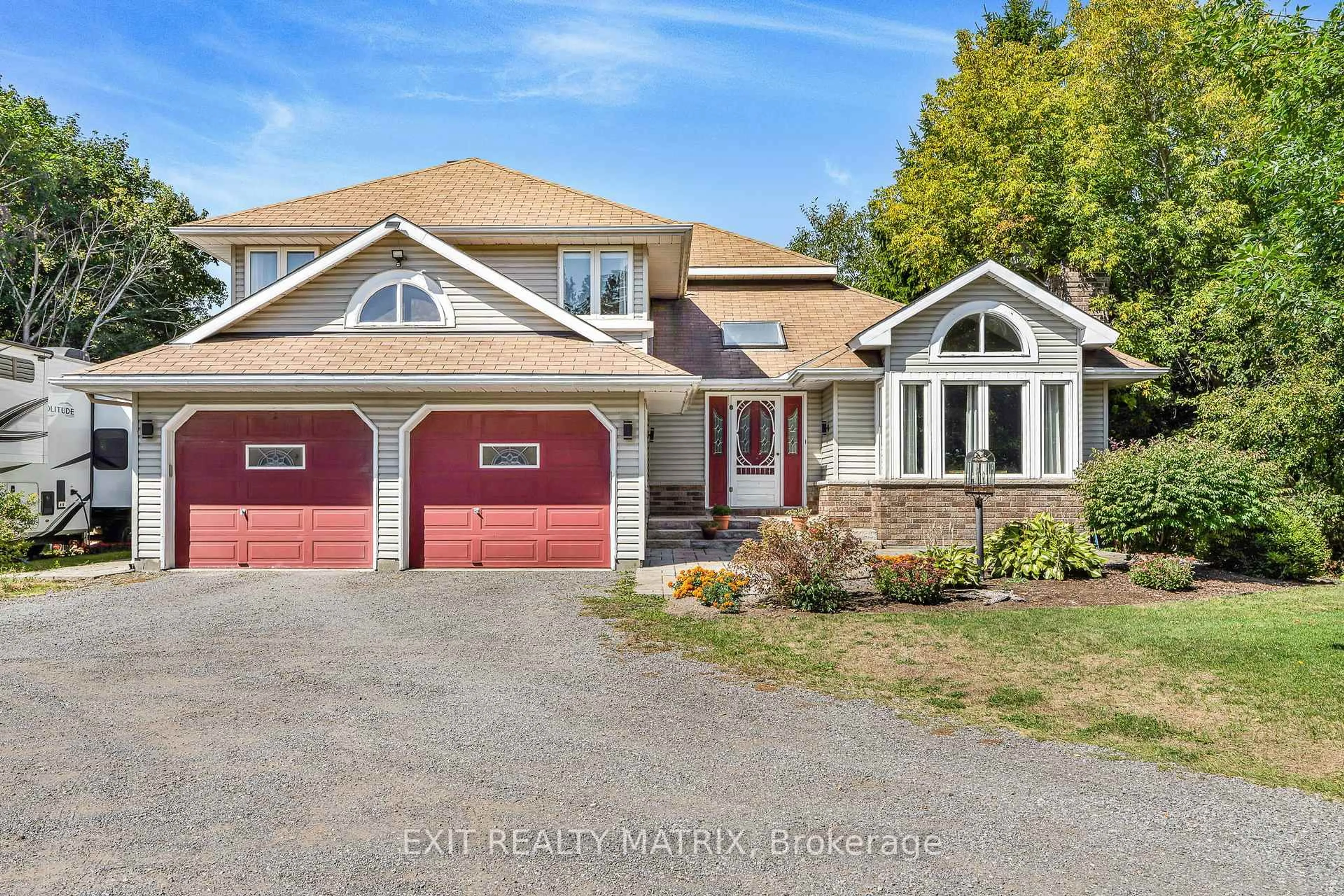 Unknown for 6801 Flewellyn Rd, Ottawa Ontario K2S 1B6
