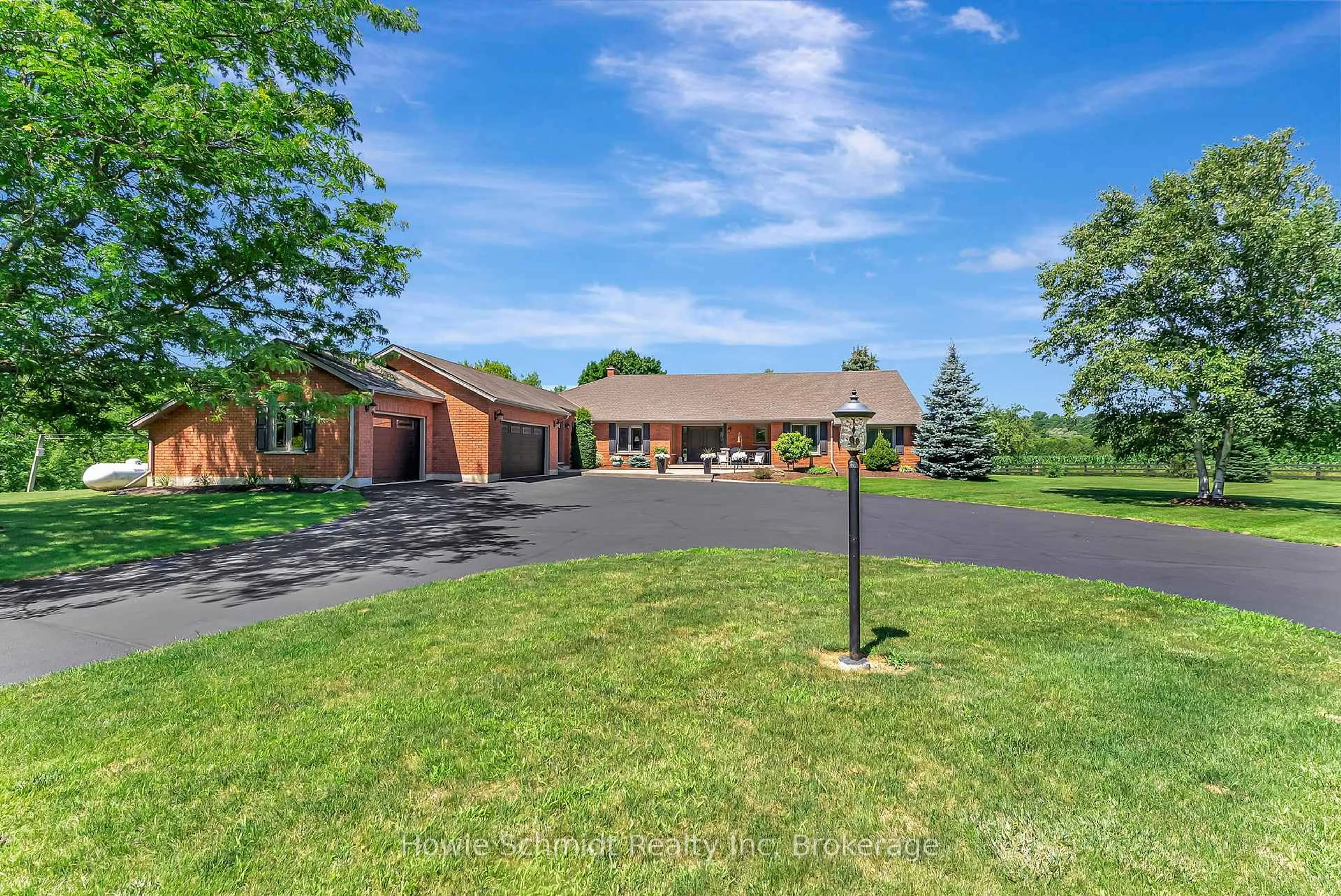 A pic from outside/outdoor area/front of a property/back of a property/a pic from drone, unknown for 999 Governors Rd, Brant Ontario N3L 3E3