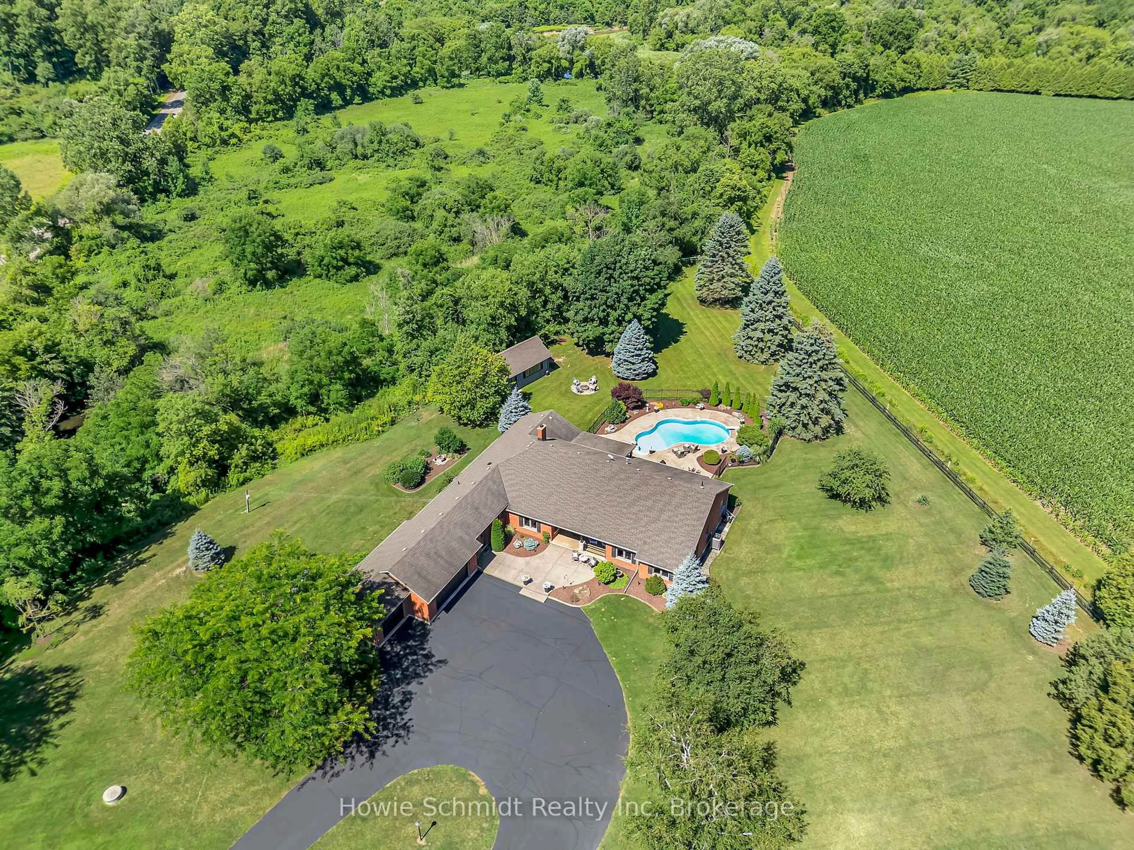 A pic from outside/outdoor area/front of a property/back of a property/a pic from drone, water/lake/river/ocean view for 999 Governors Rd, Brant Ontario N3L 3E3