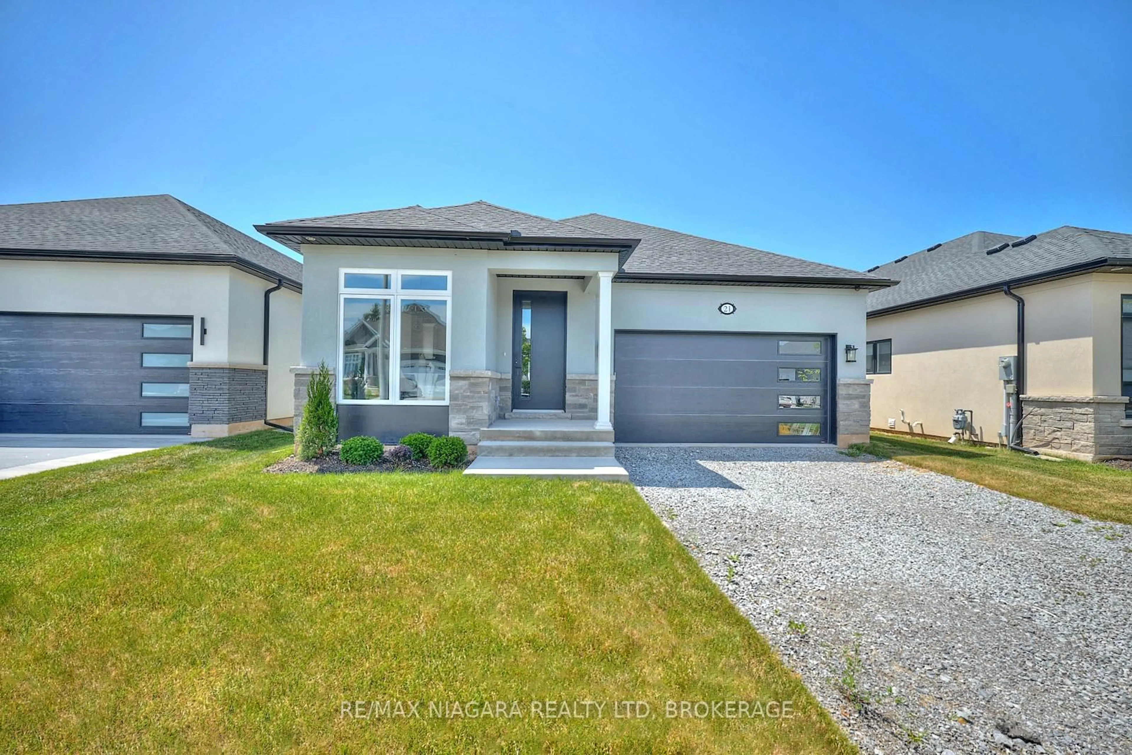 Home with brick exterior material, street for 21 Sunrise Crt, Fort Erie Ontario L0S 1N0