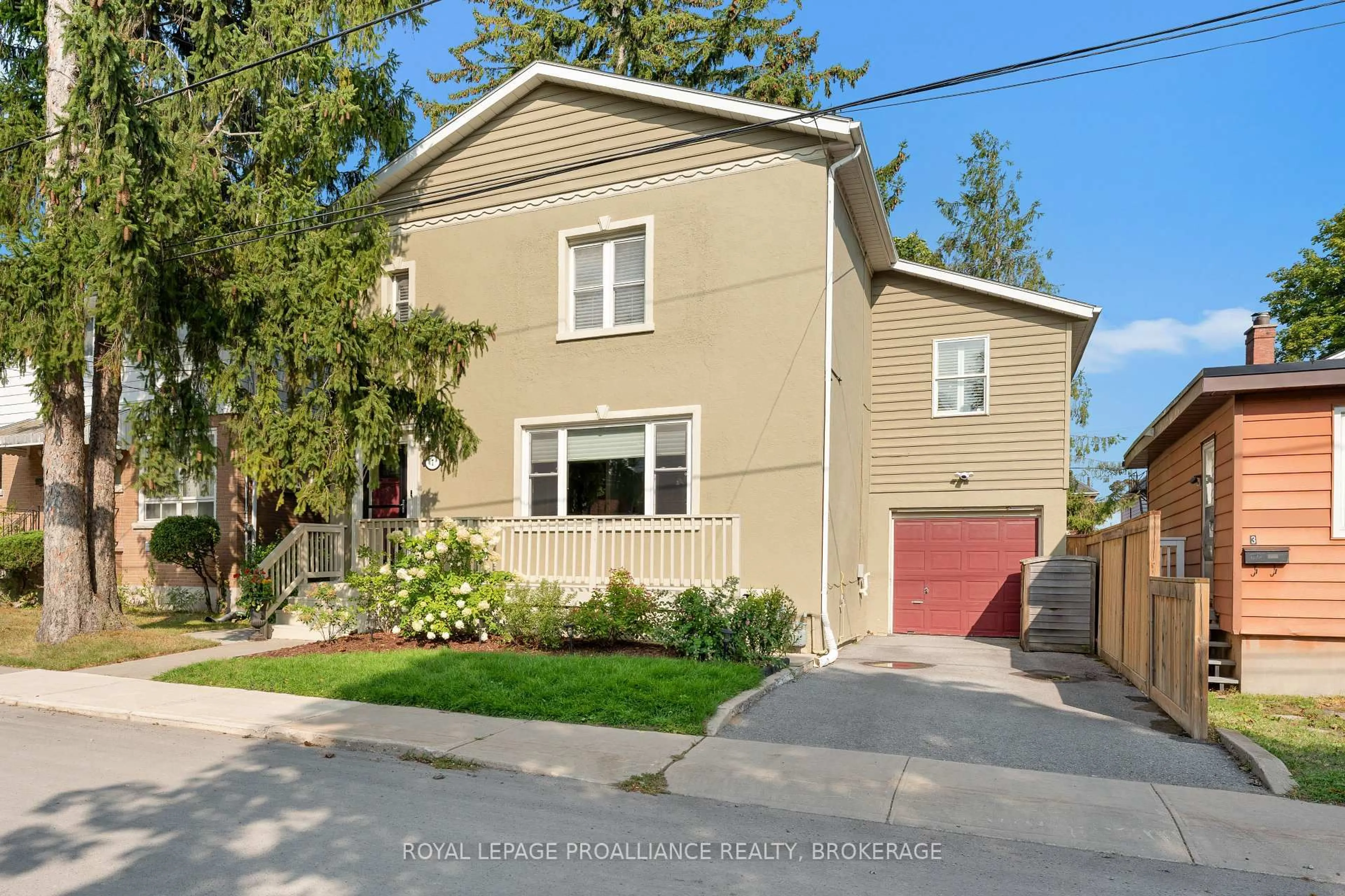 Unknown for 7 Toronto St, Kingston Ontario K7L 4A3